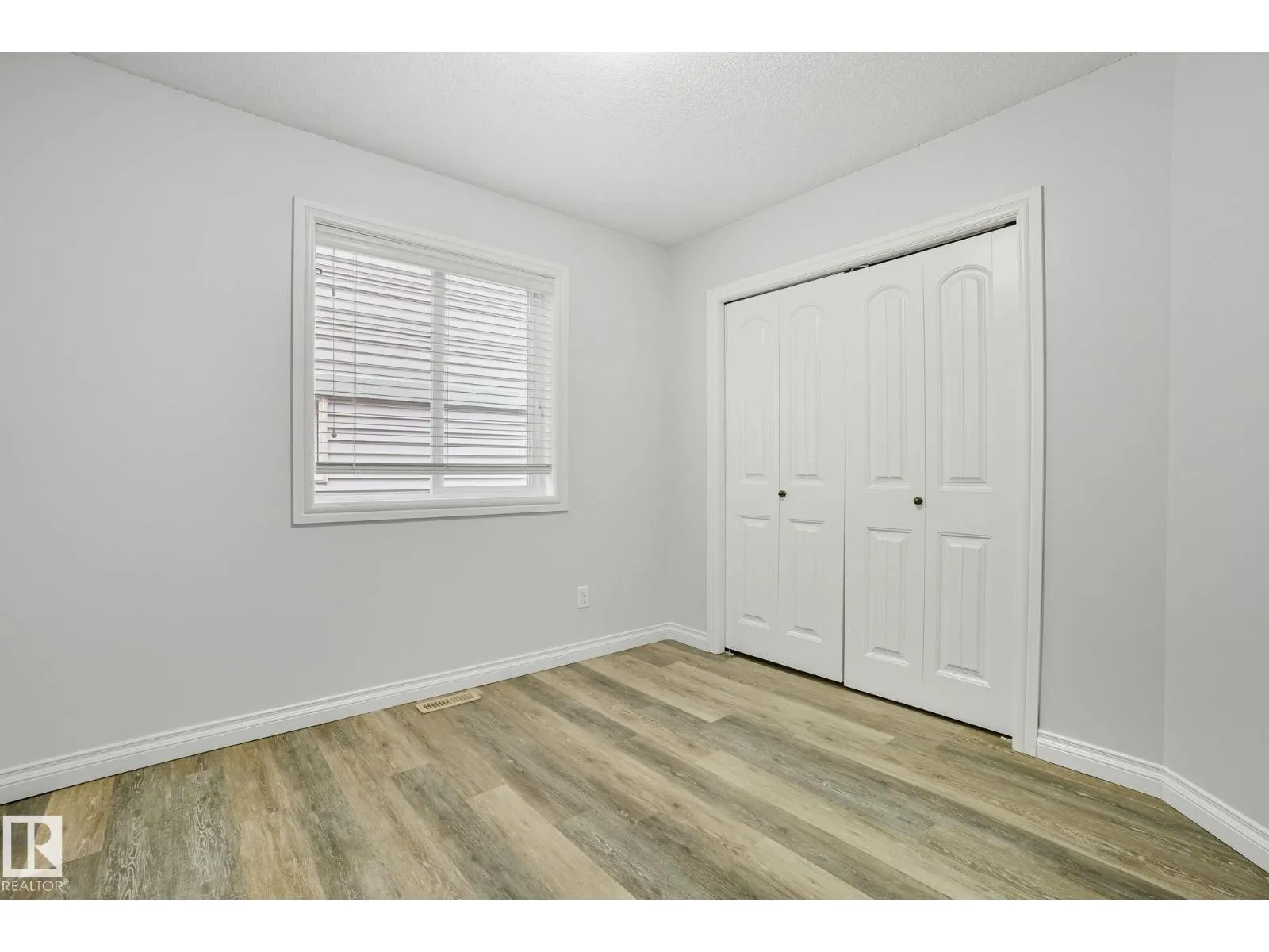 2209 AUSTIN WY SW