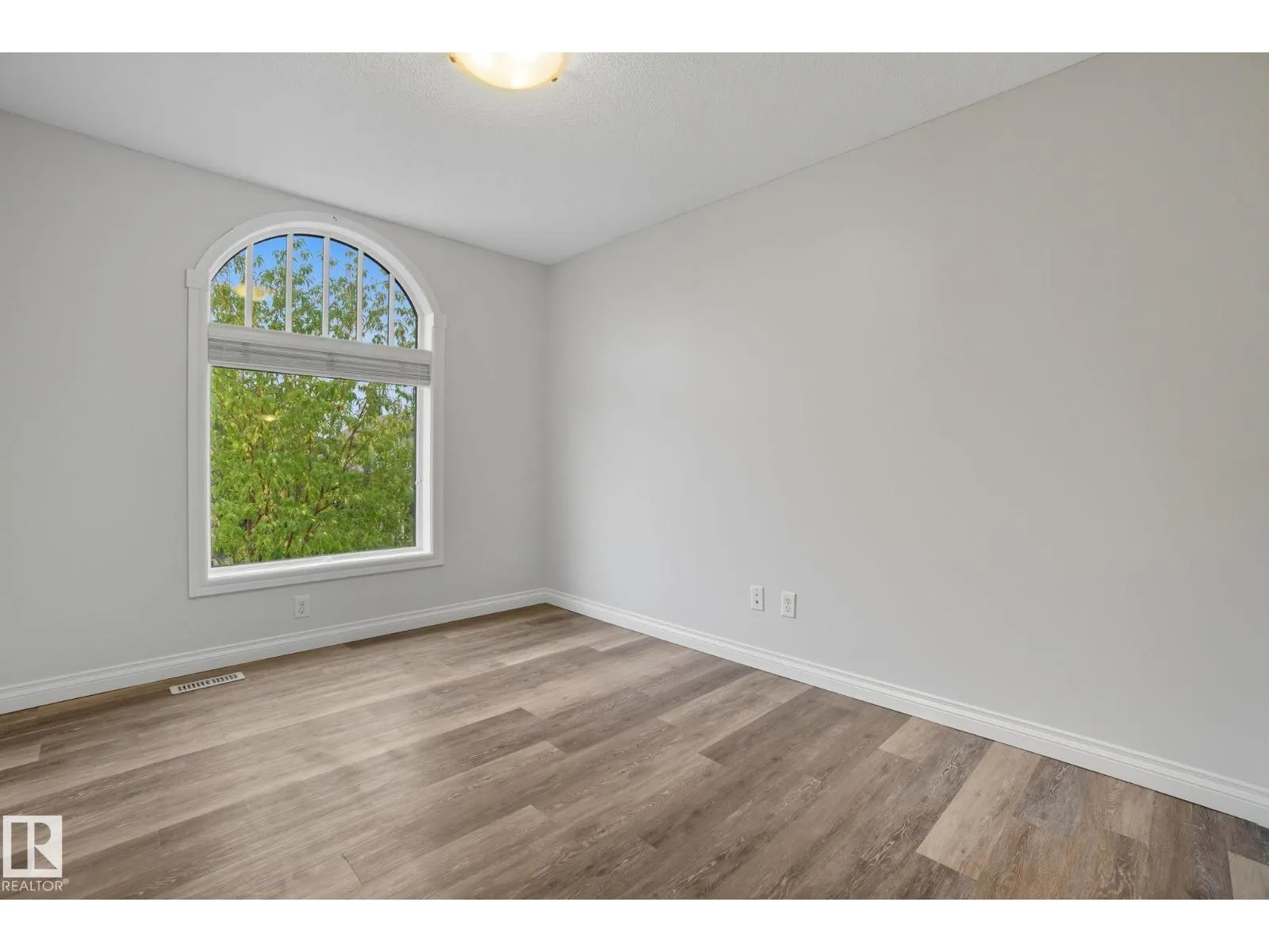 2209 AUSTIN WY SW
