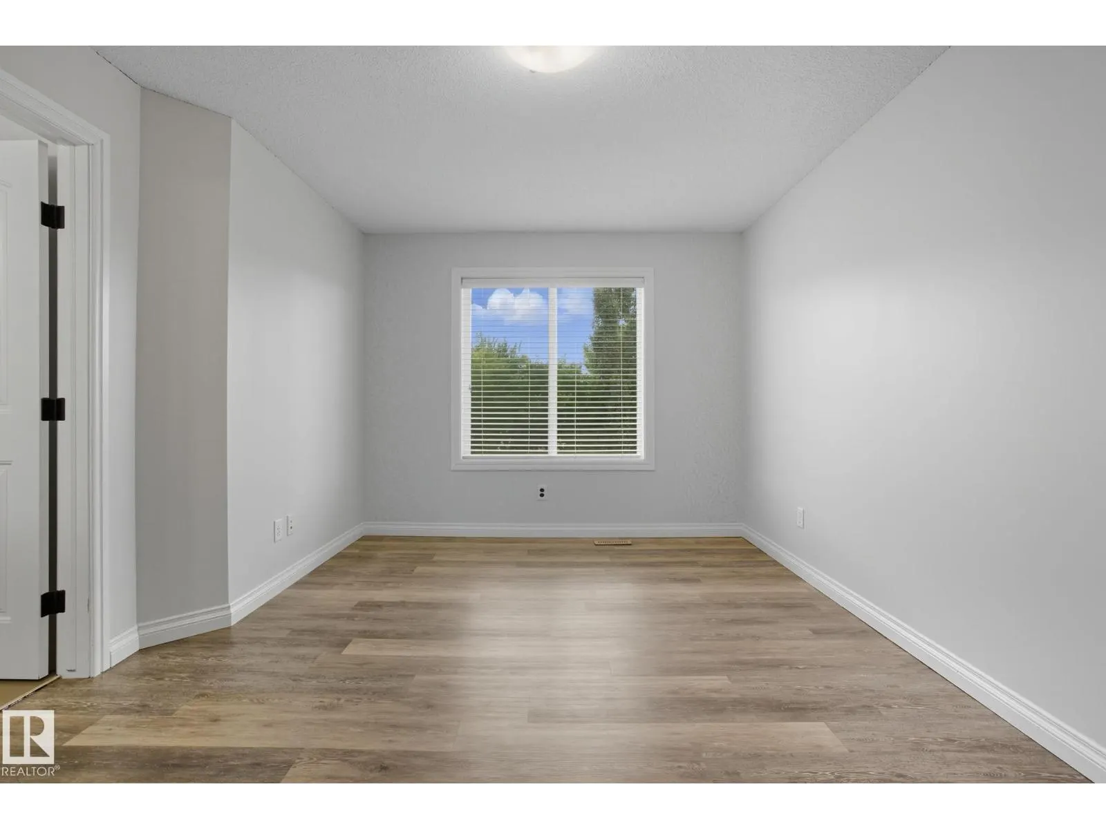 2209 AUSTIN WY SW
