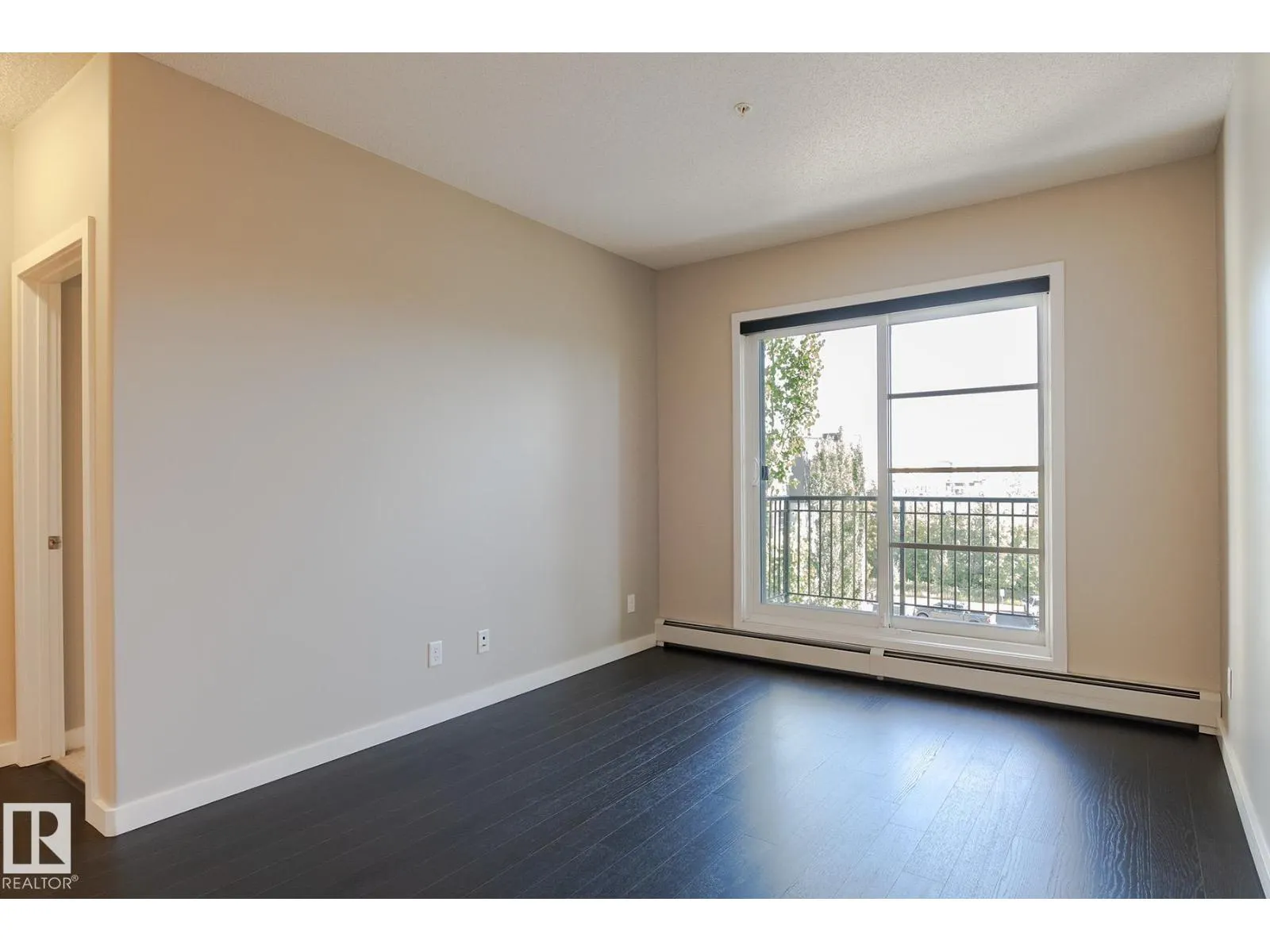 #406 1144 ADAMSON DR SW
