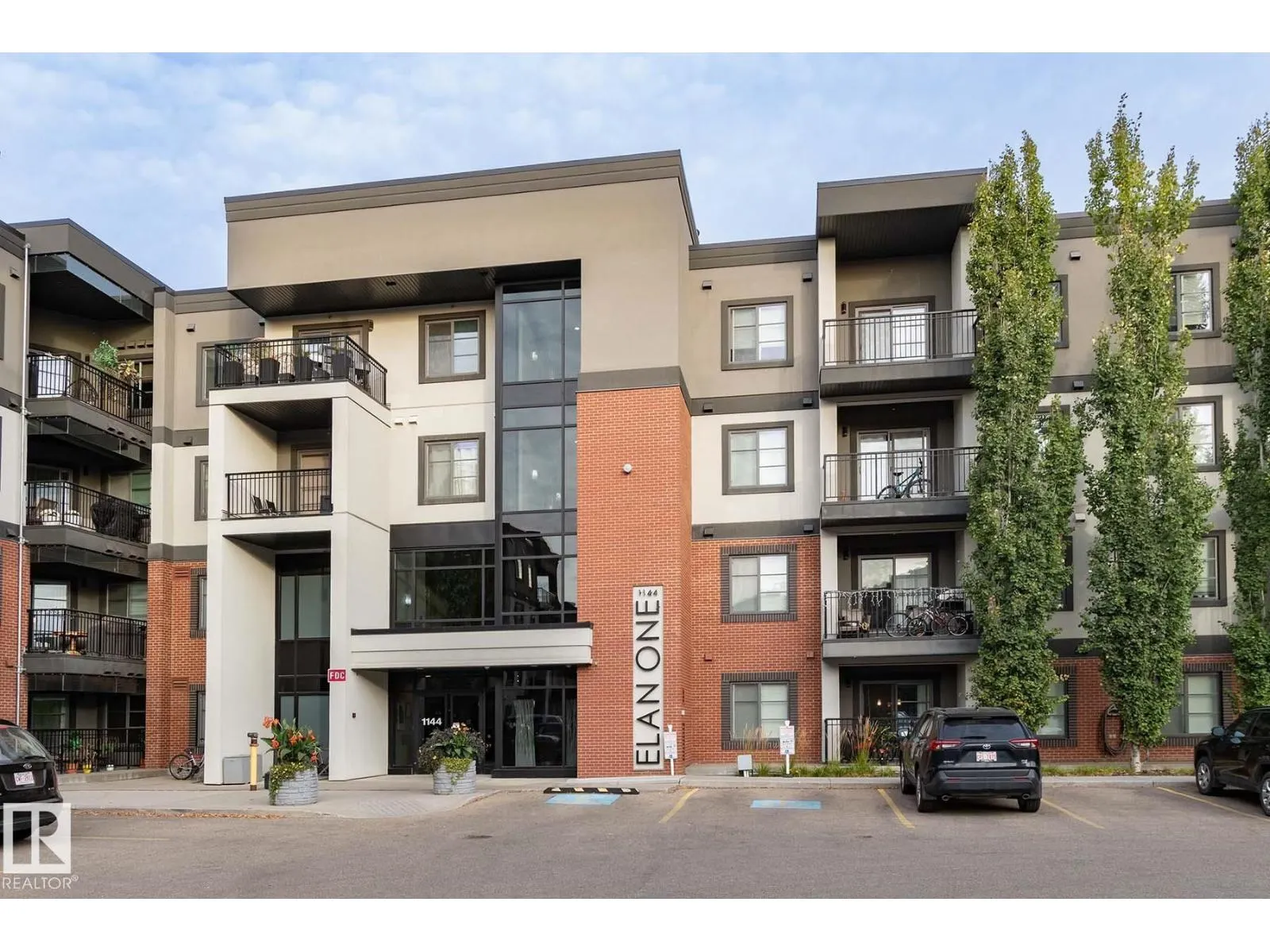 #406 1144 ADAMSON DR SW