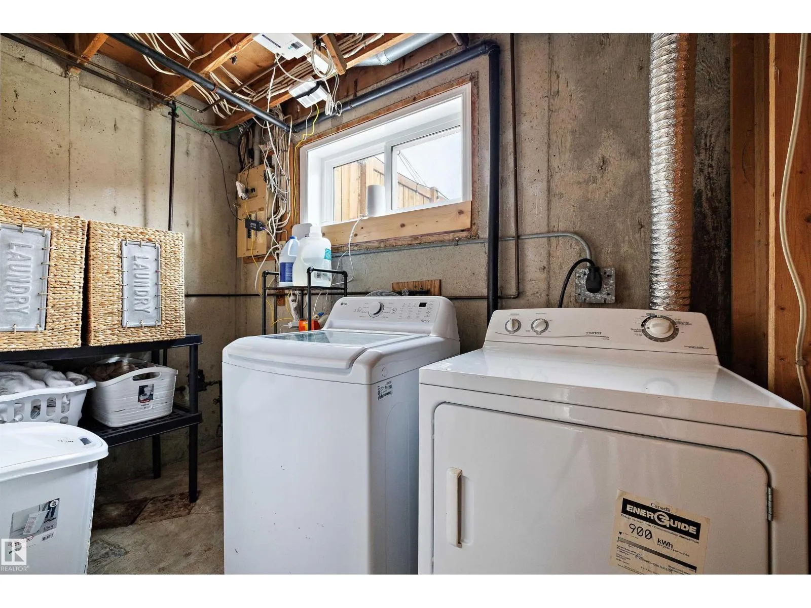 10229/10231 159 ST NW