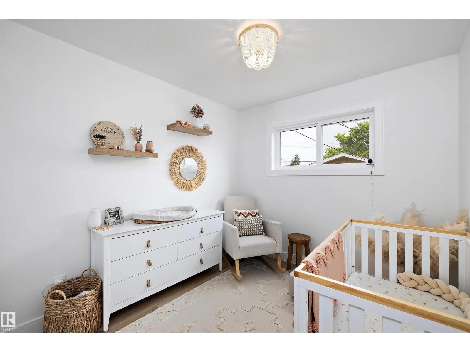 10229/10231 159 ST NW