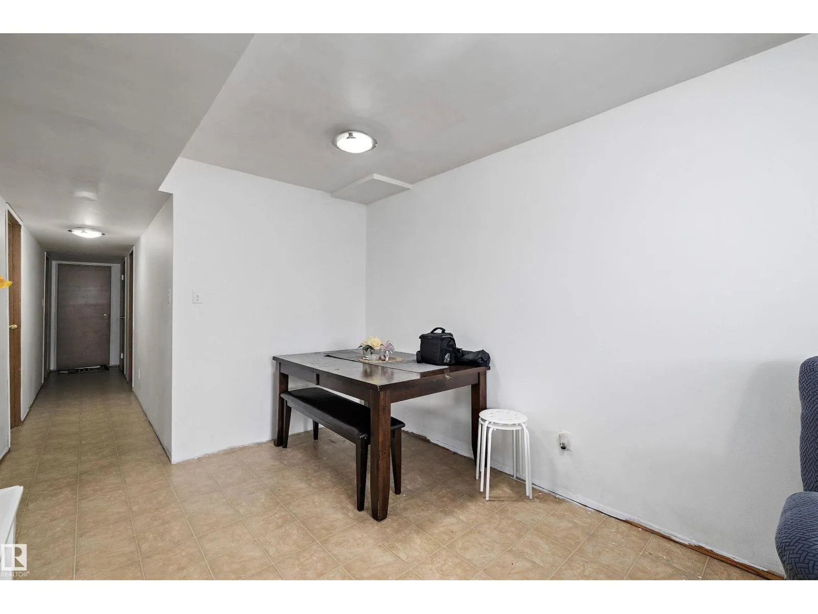 10229/10231 159 ST NW