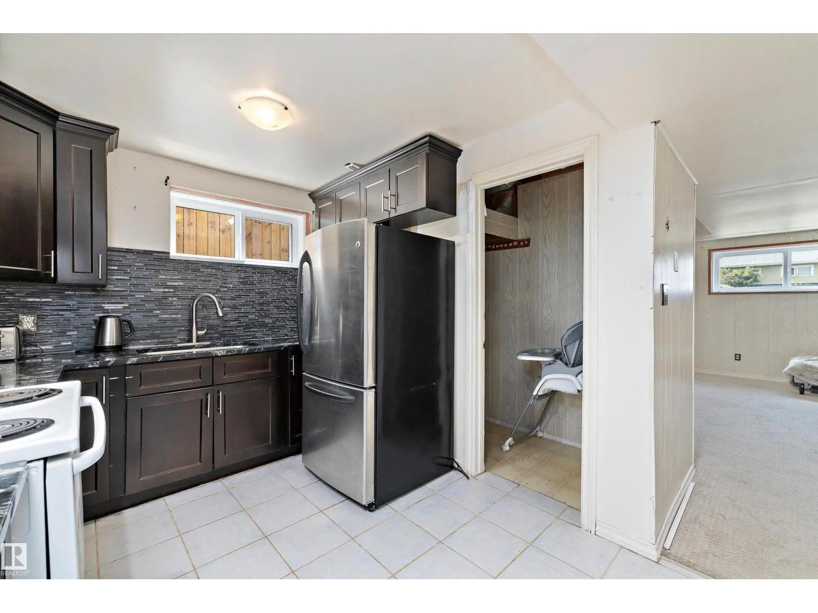 10229/10231 159 ST NW