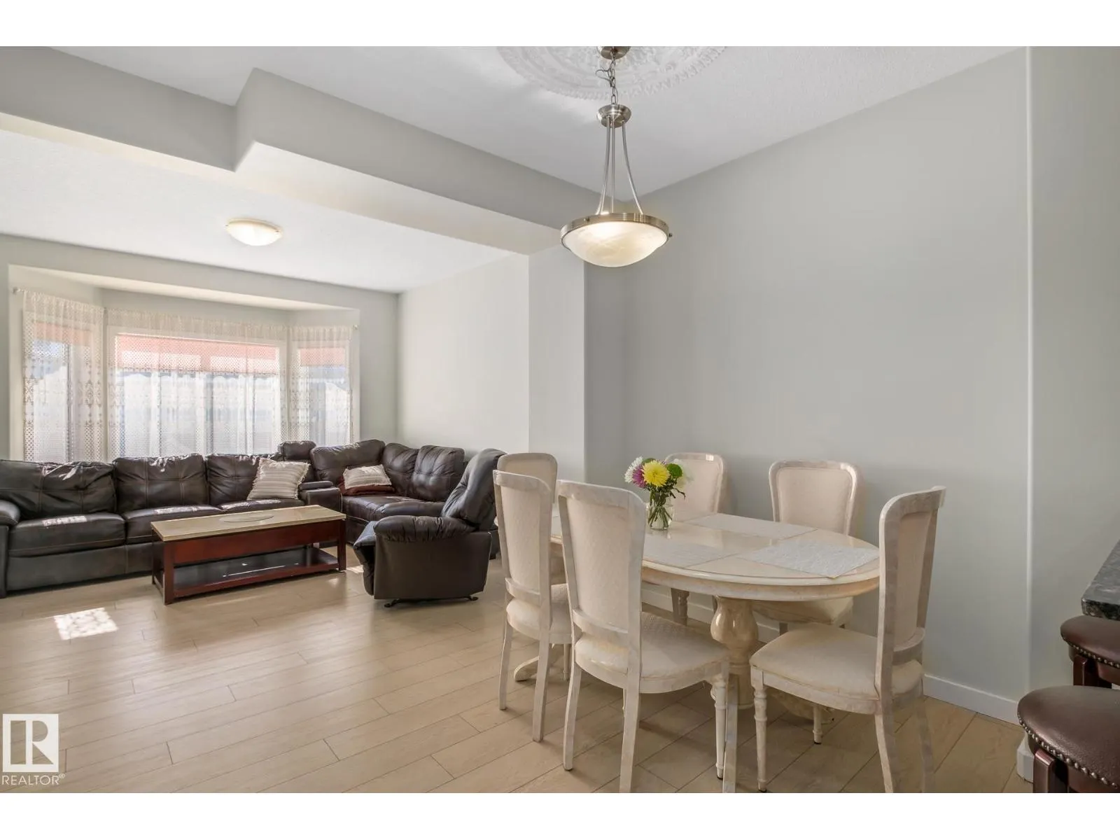 #33 13215 153 AV NW