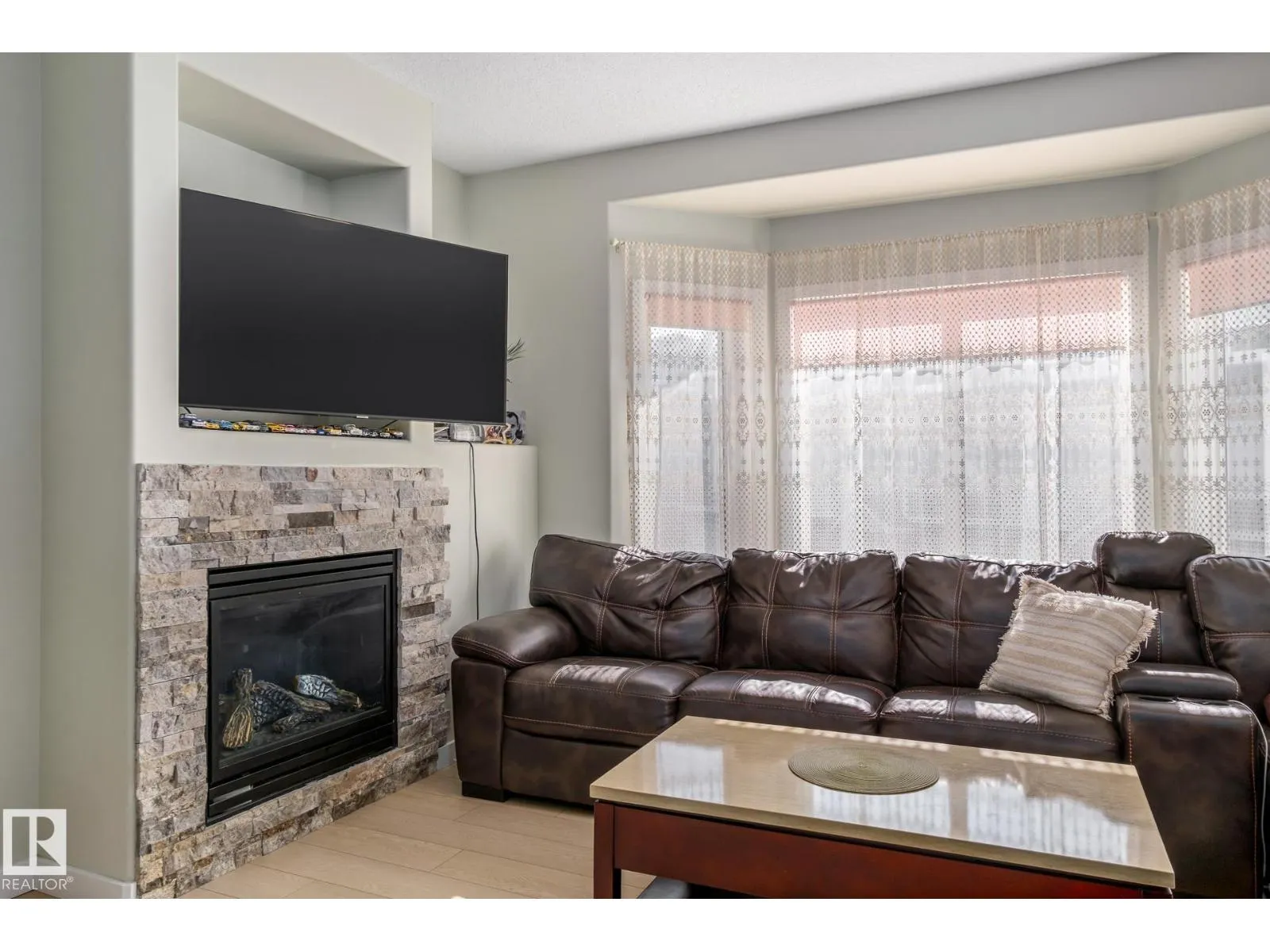 #33 13215 153 AV NW