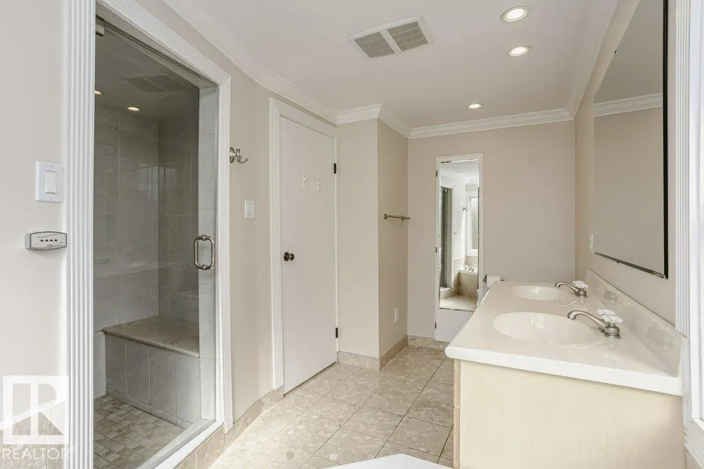 9119 117 ST NW