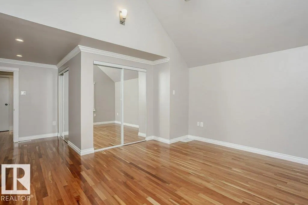9119 117 ST NW