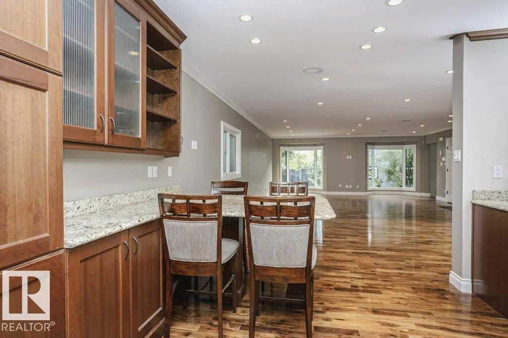 9119 117 ST NW