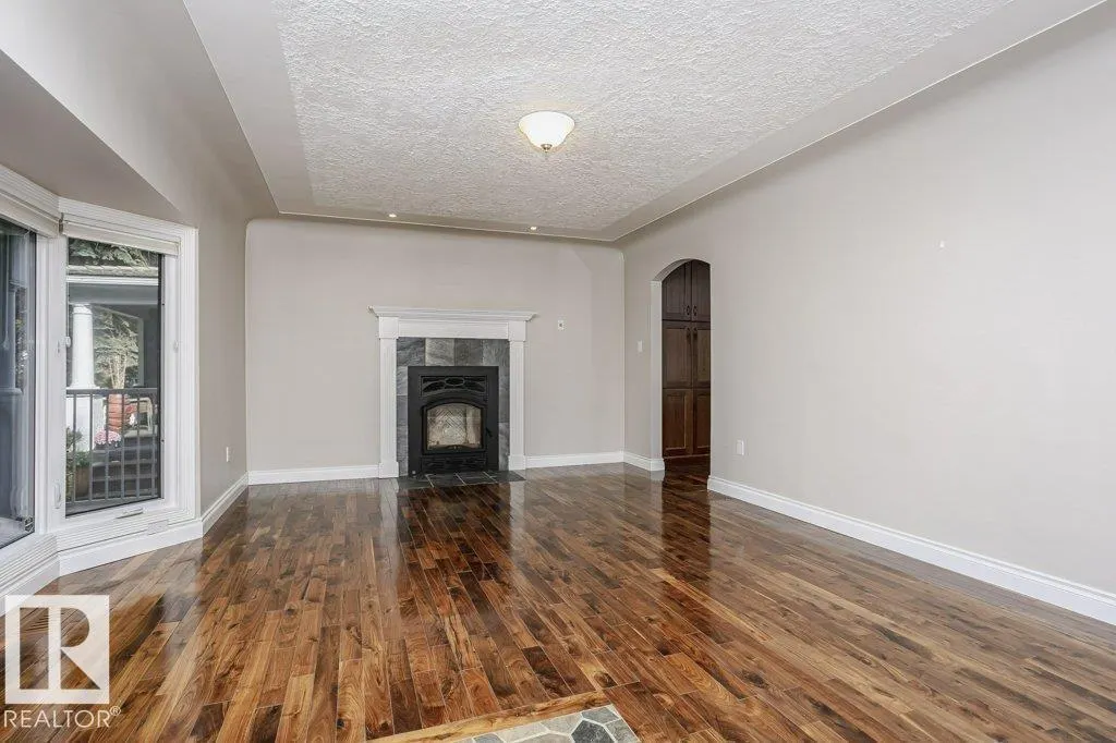 9119 117 ST NW