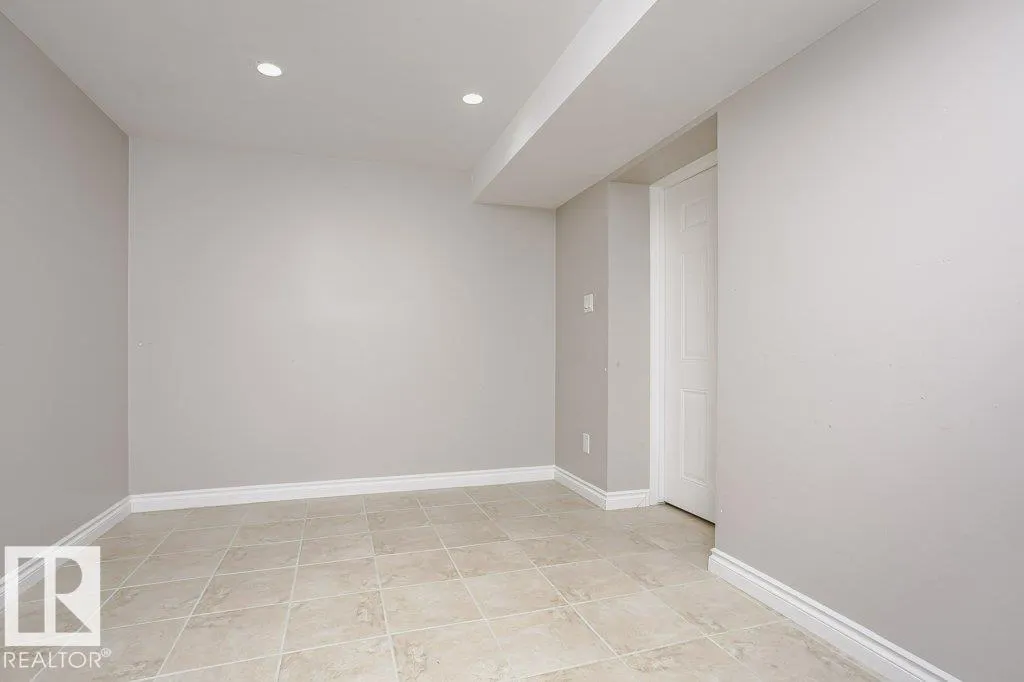 9119 117 ST NW