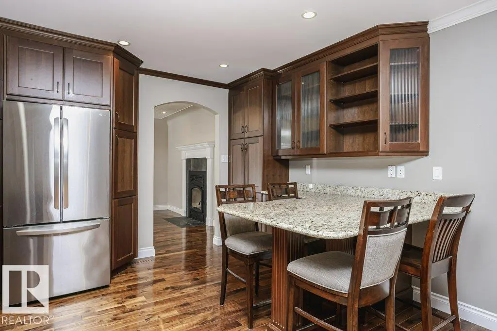 9119 117 ST NW