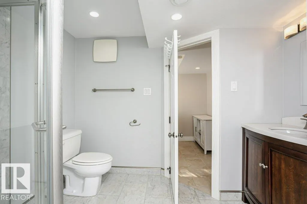 9119 117 ST NW