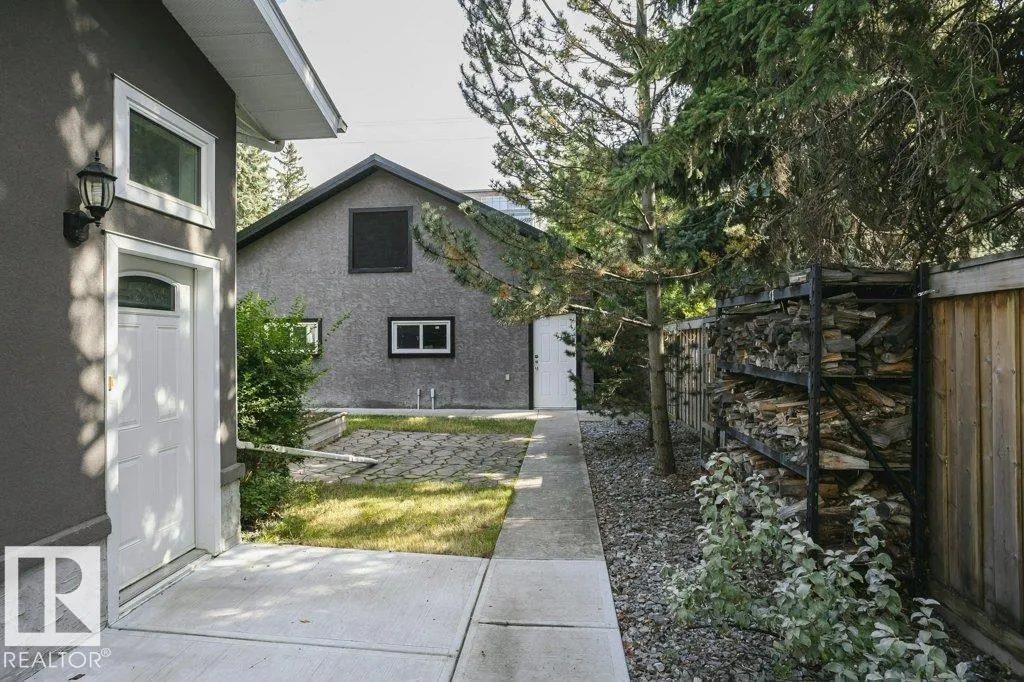 9119 117 ST NW
