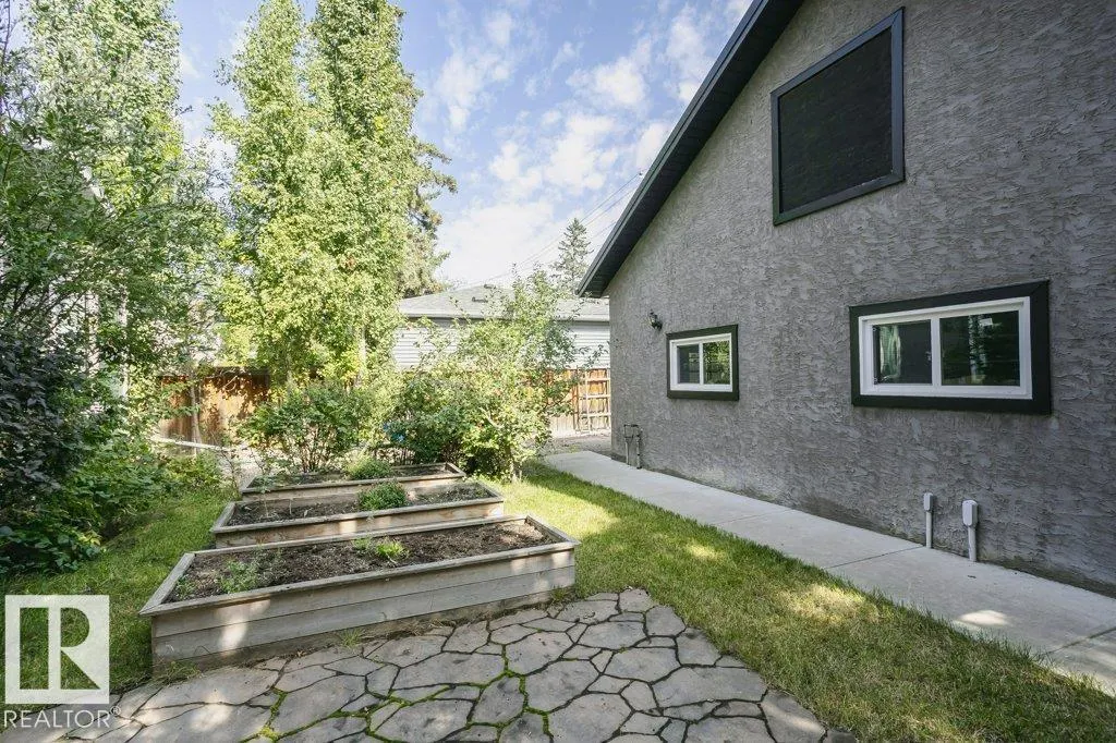 9119 117 ST NW