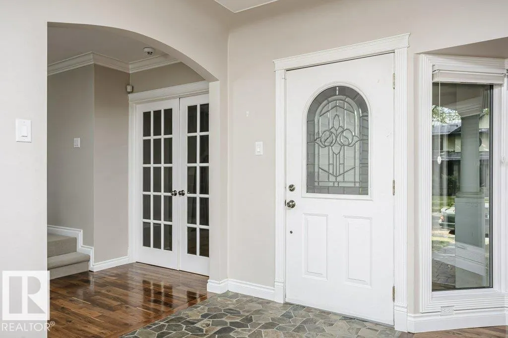 9119 117 ST NW