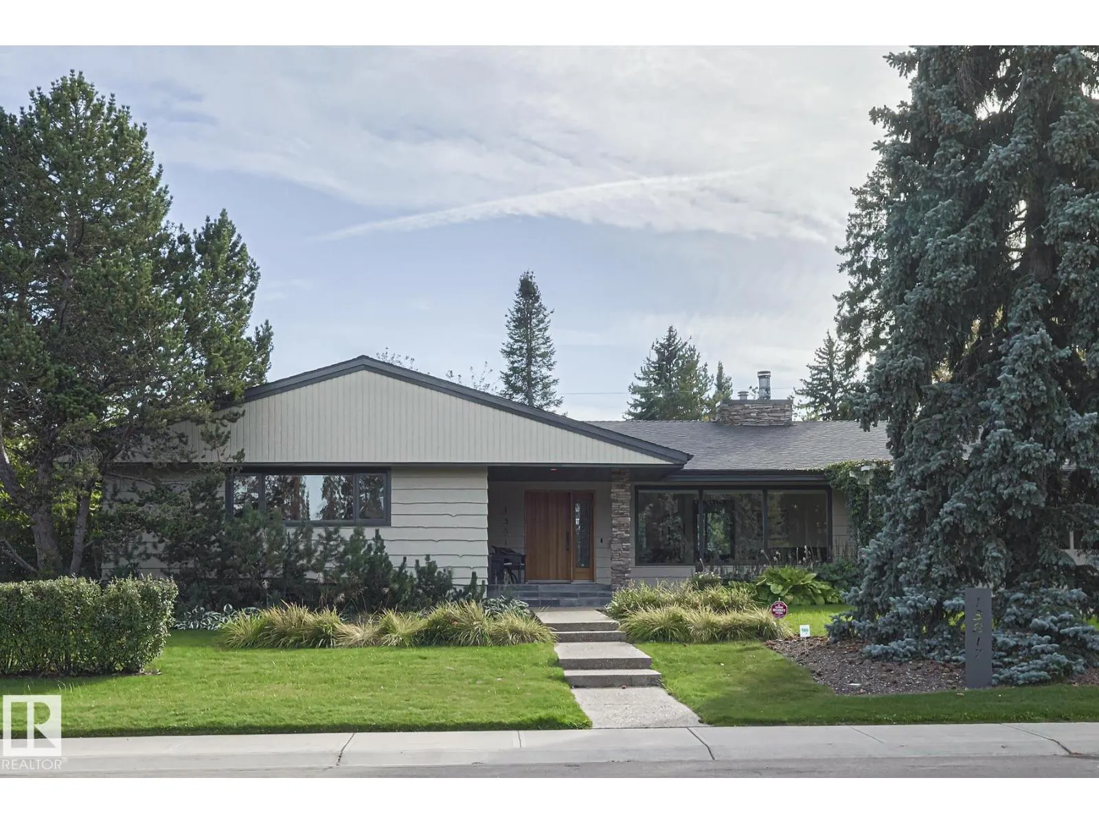 13817 SUMMIT DR NW NW