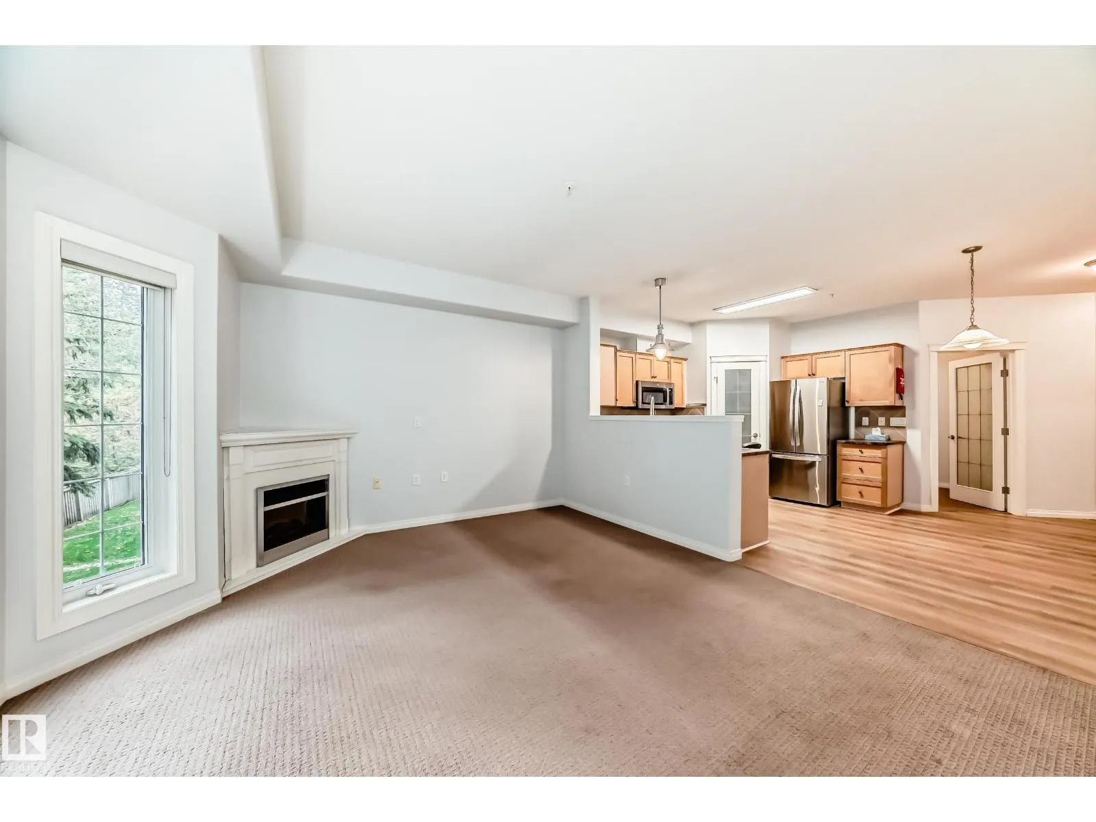 #220 612 111 ST SW