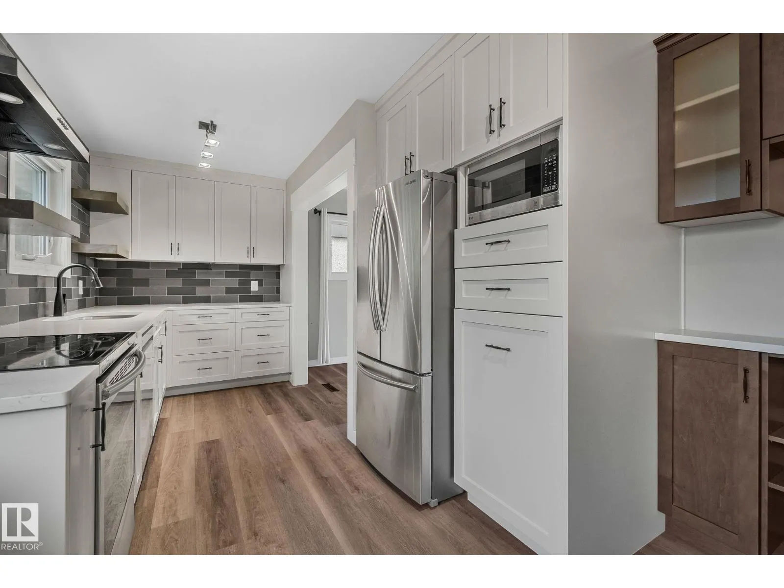 10324 50 ST NW