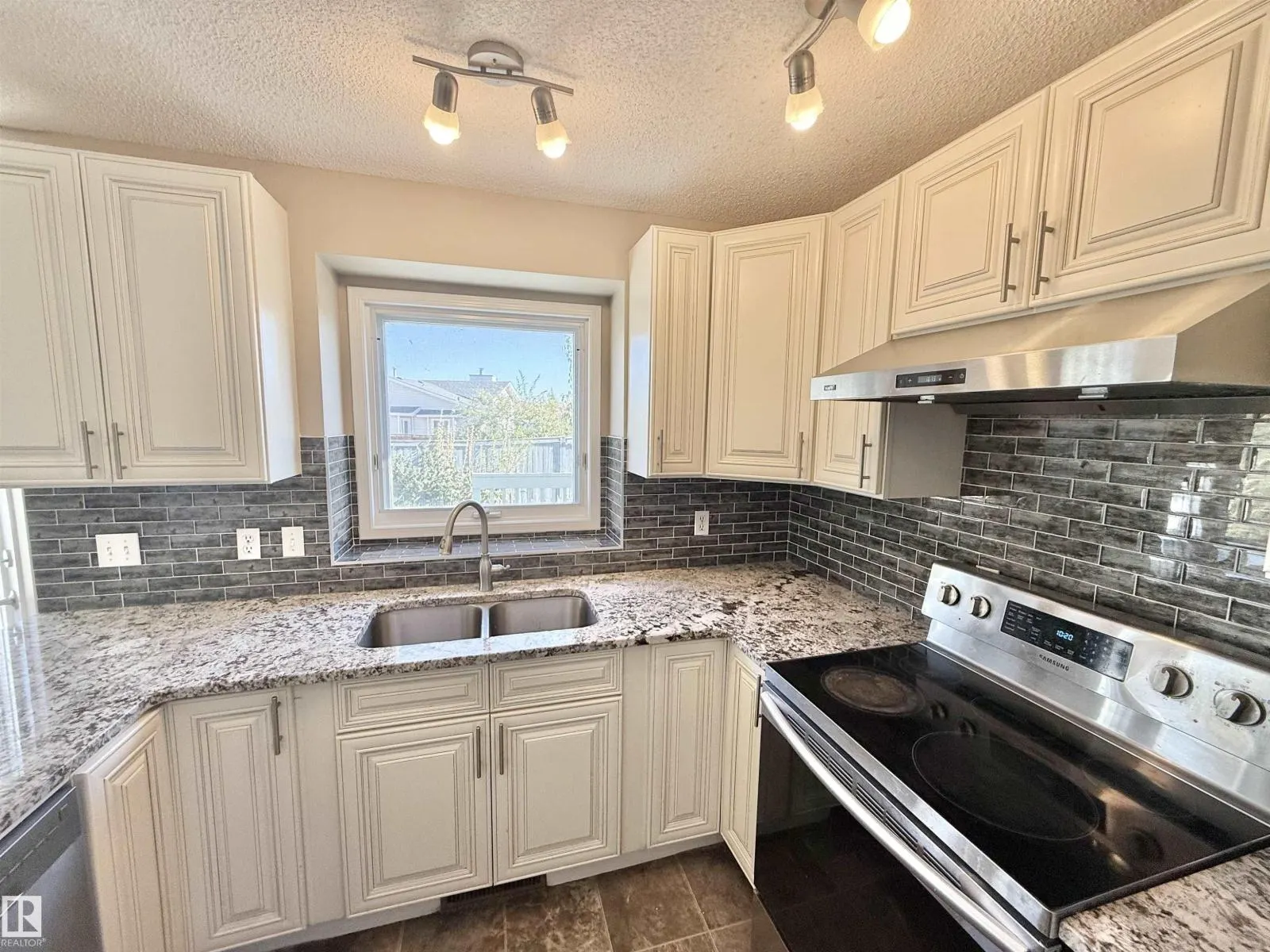 15419 132 ST NW