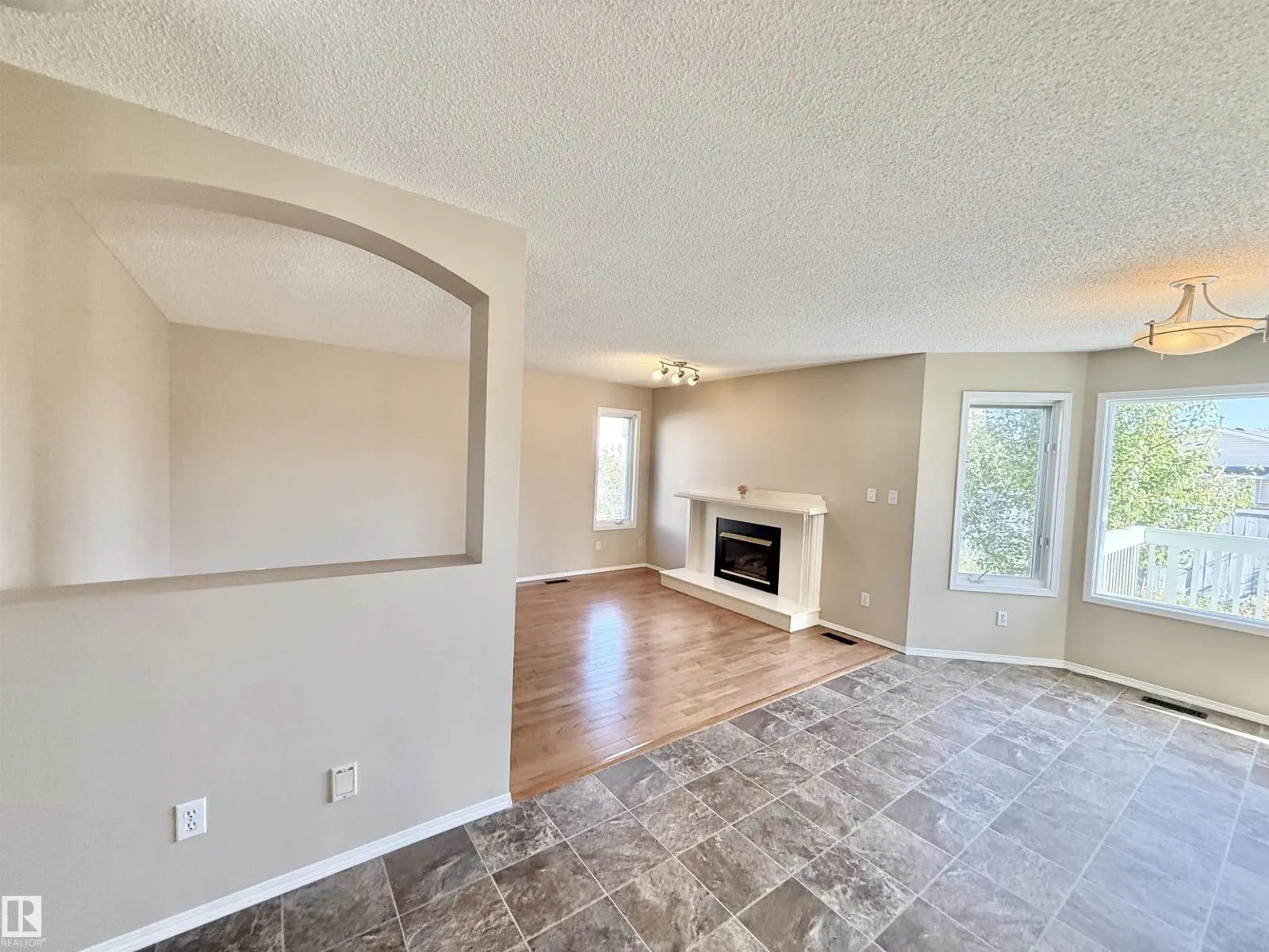 15419 132 ST NW