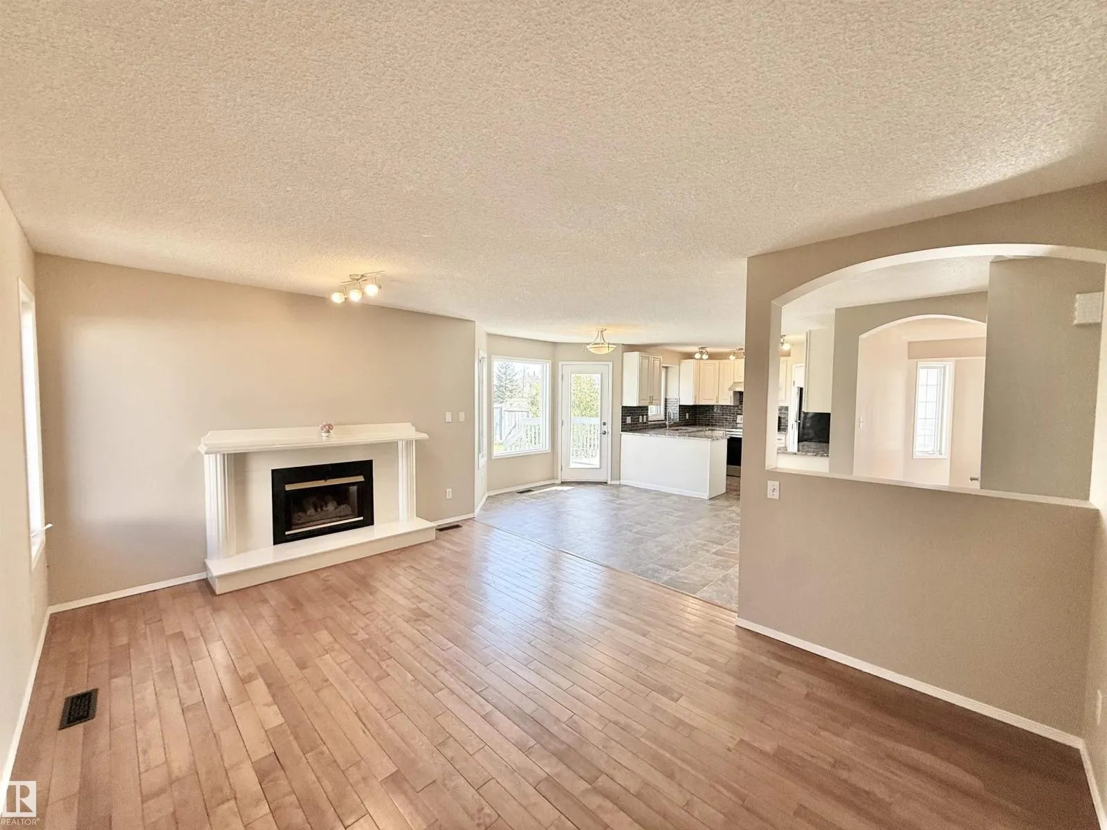 15419 132 ST NW