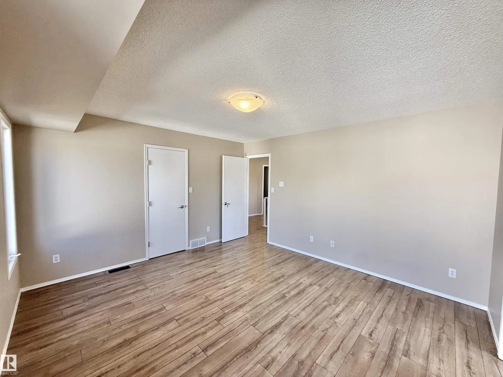 15419 132 ST NW
