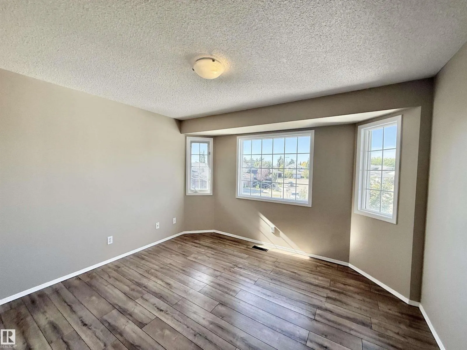 15419 132 ST NW