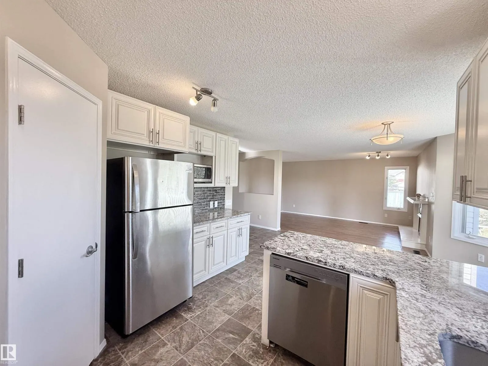 15419 132 ST NW
