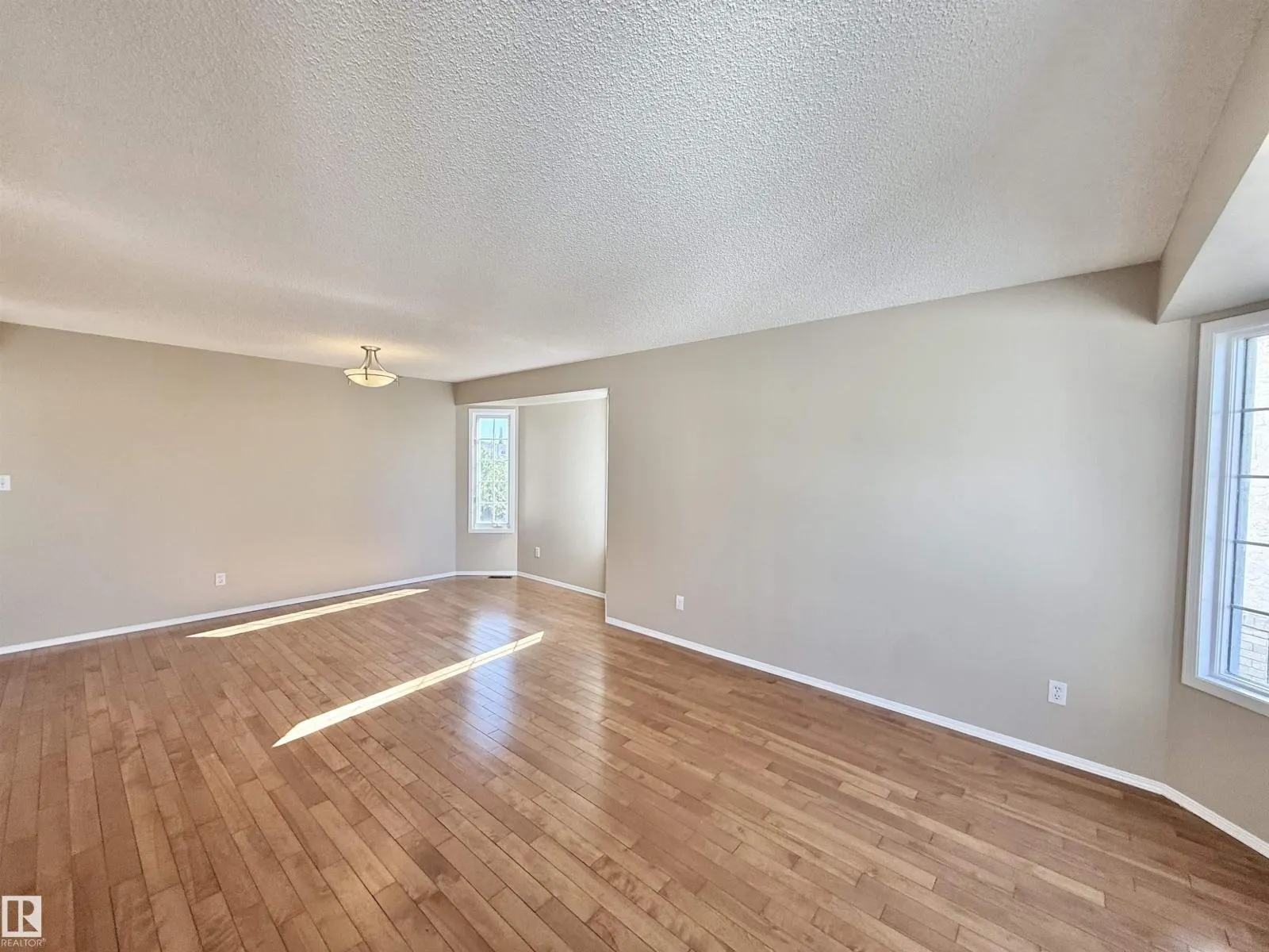 15419 132 ST NW