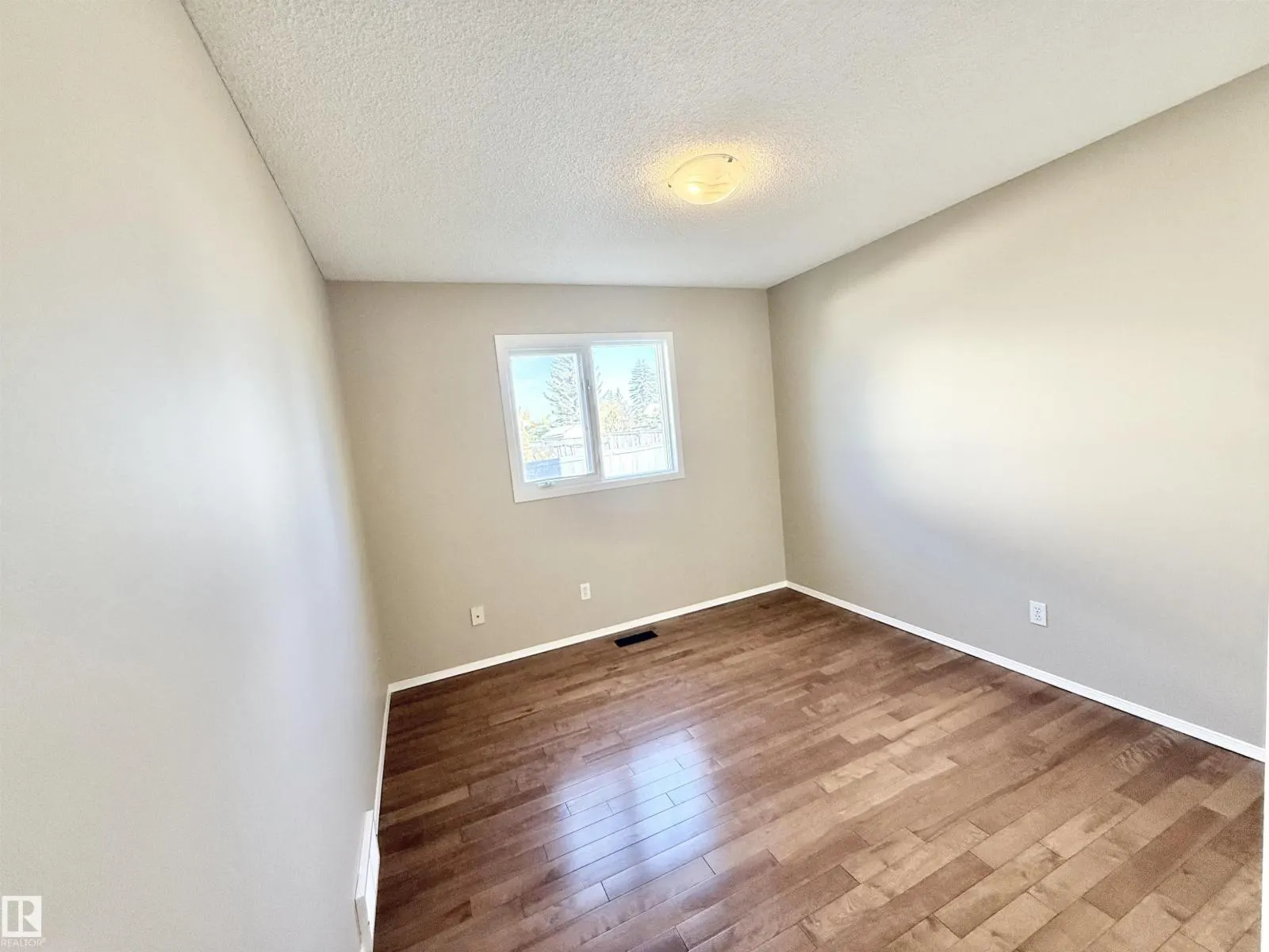 15419 132 ST NW
