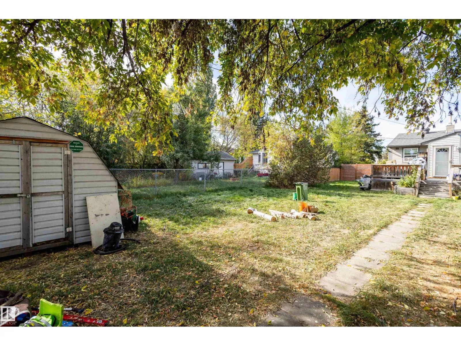 9727 161 ST NW