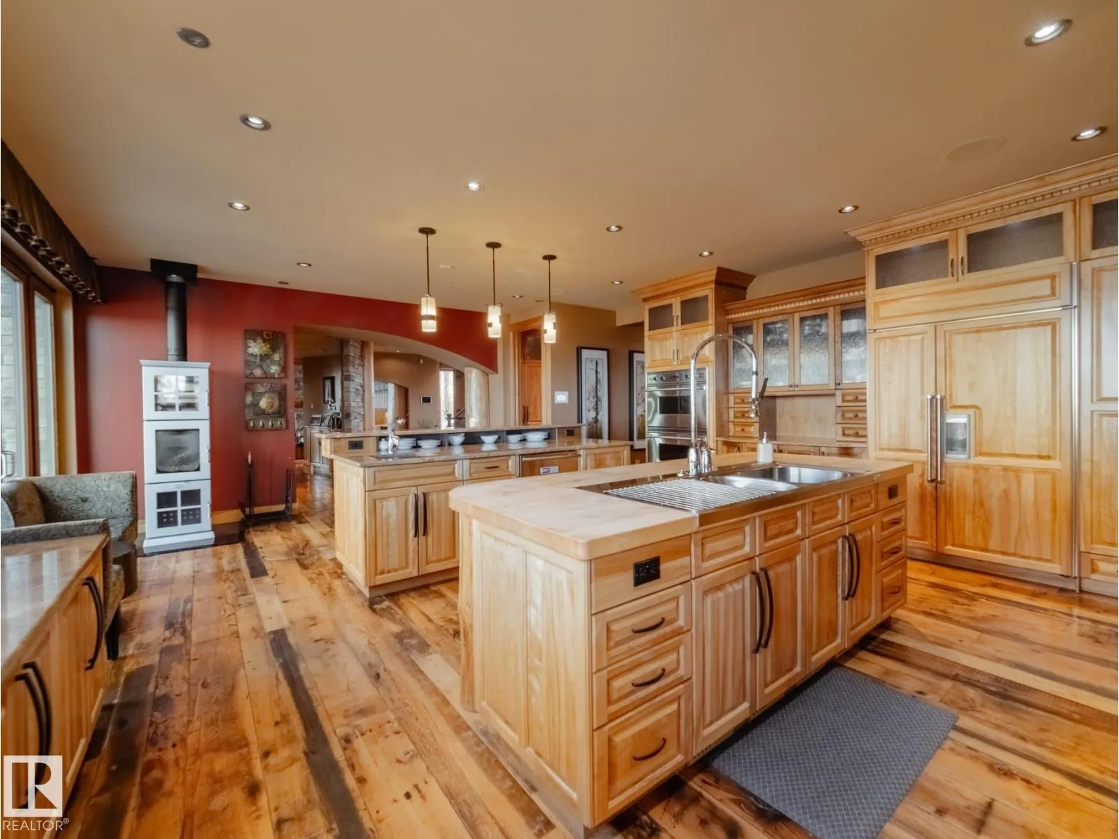 3 Eagle DR