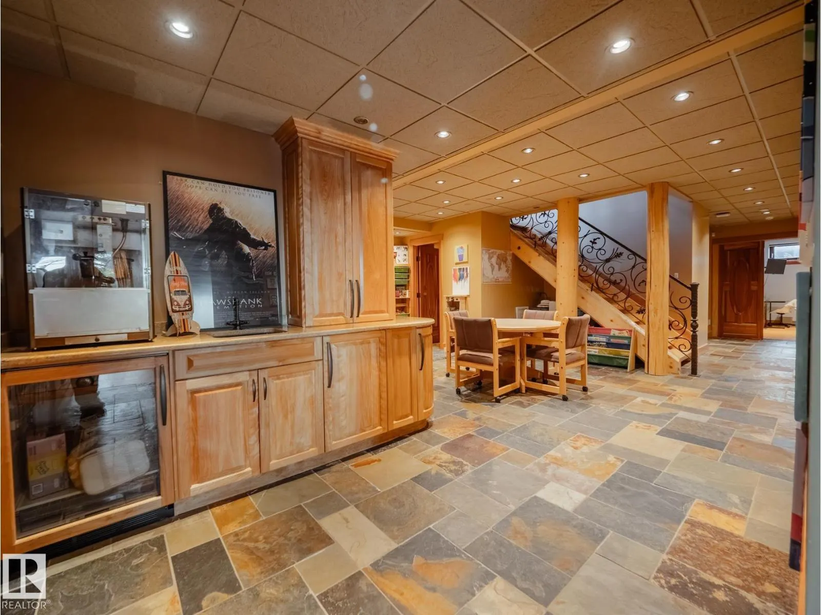 3 Eagle DR