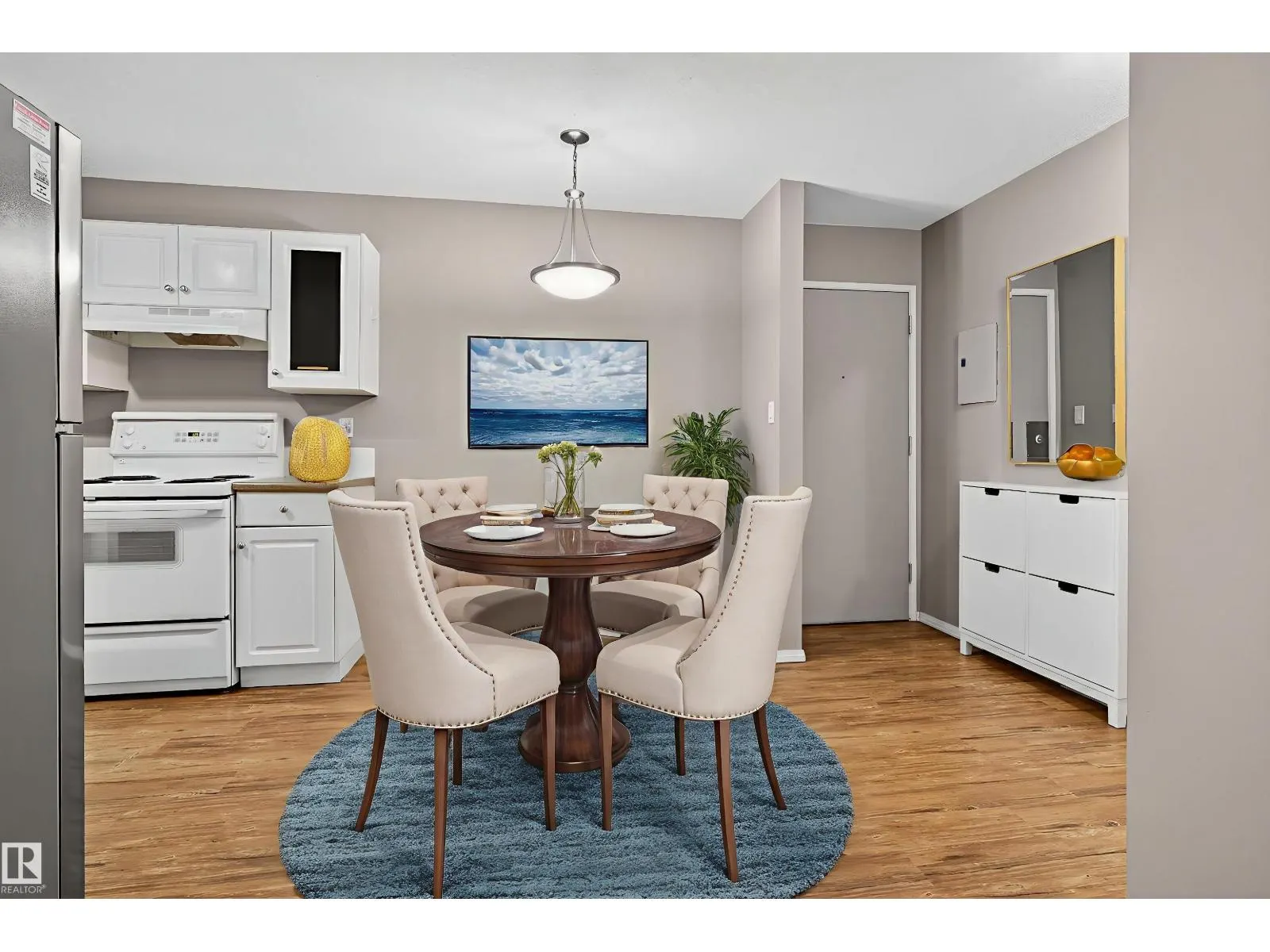 #23 10208 113 ST NW