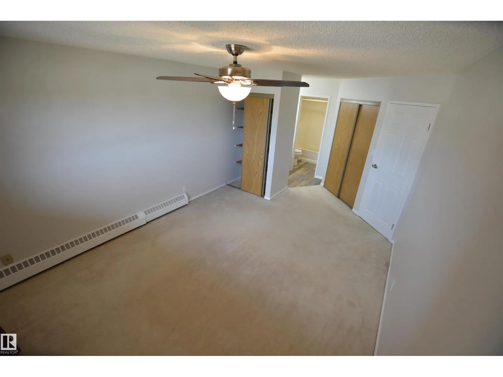 #304 10511 19 AV NW