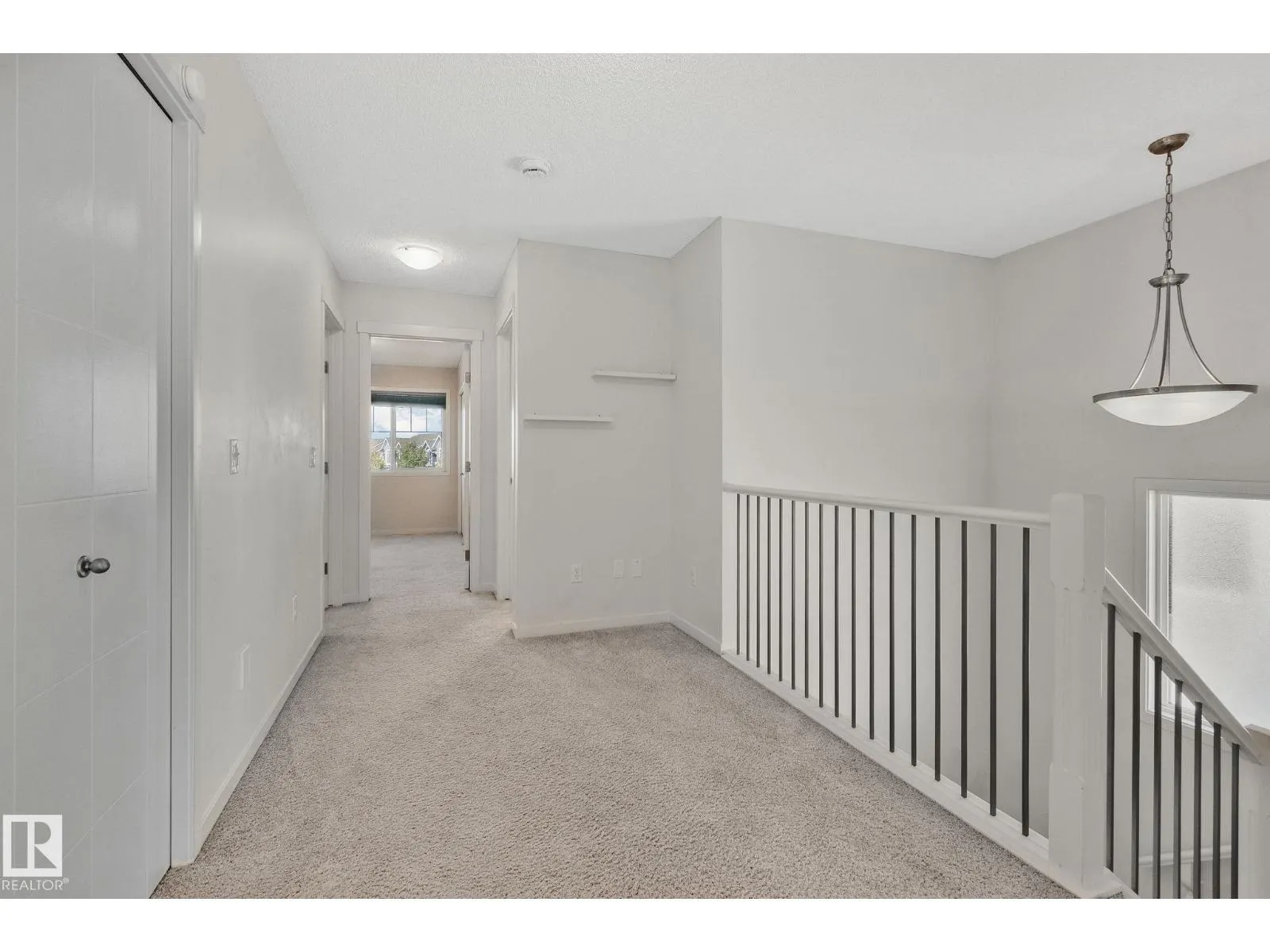 17629 7A AV SW