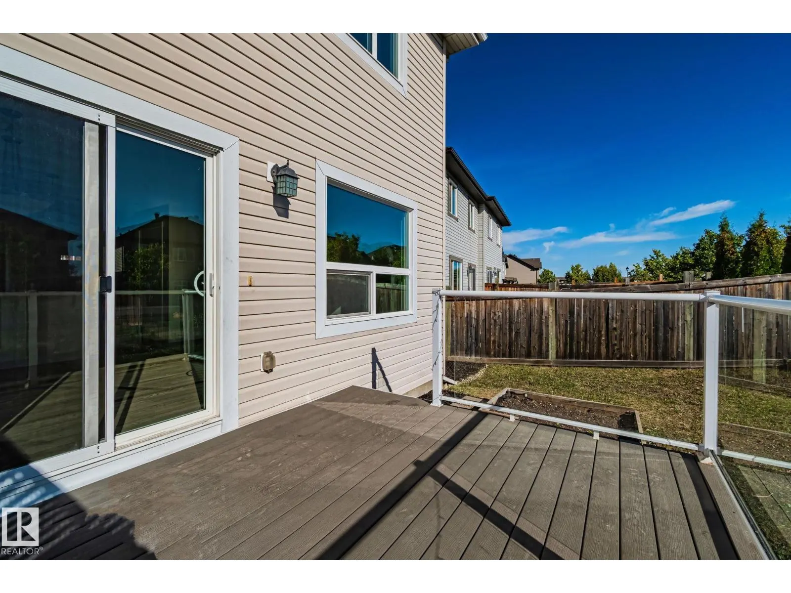 17629 7A AV SW