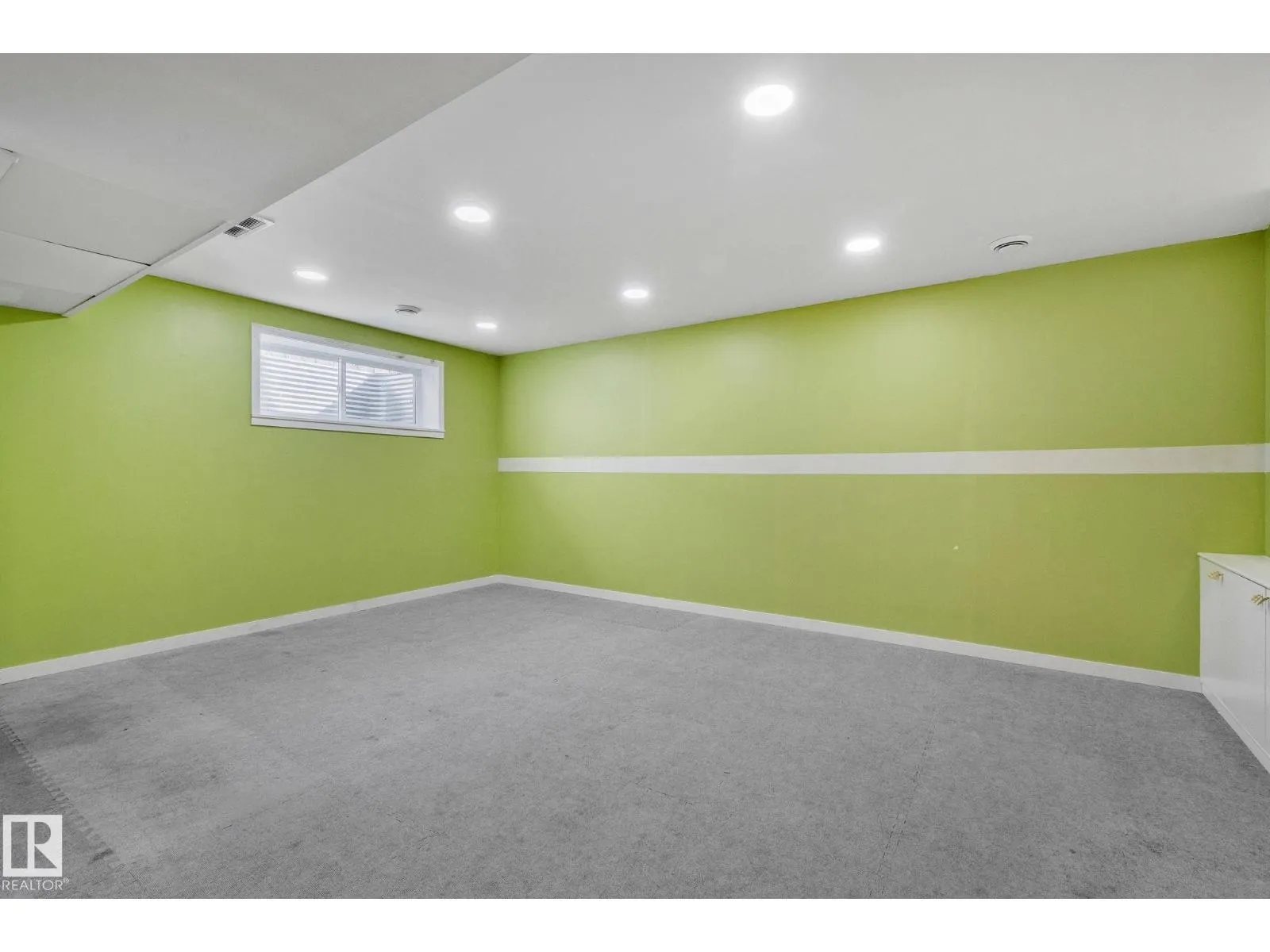 17629 7A AV SW