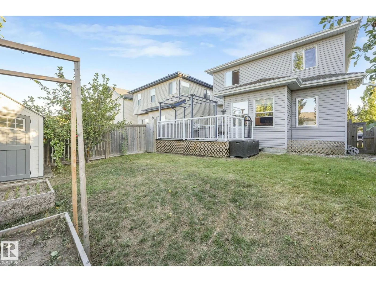 209 SILVERSTONE CR