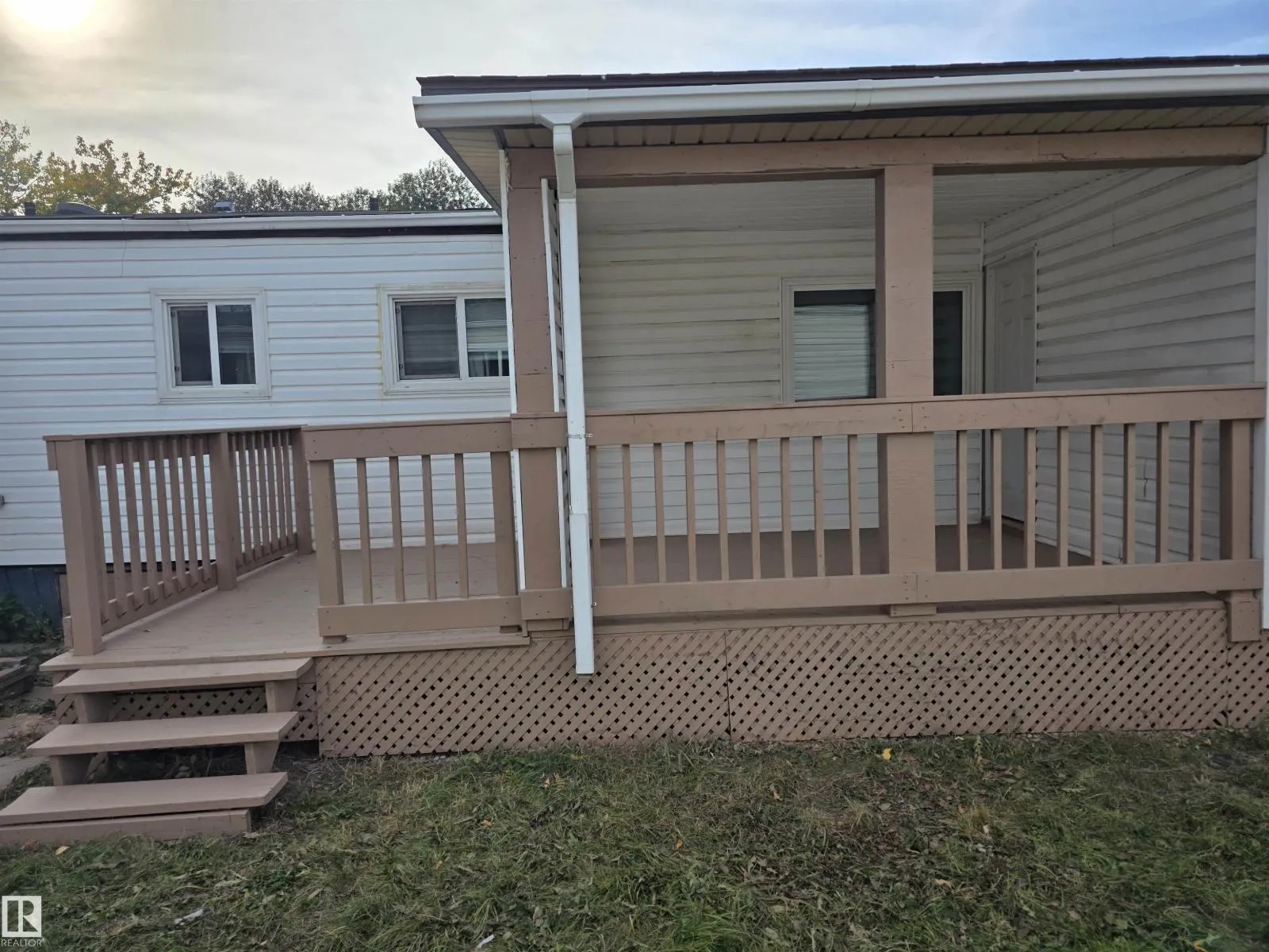 29 Ridgeway DR NW