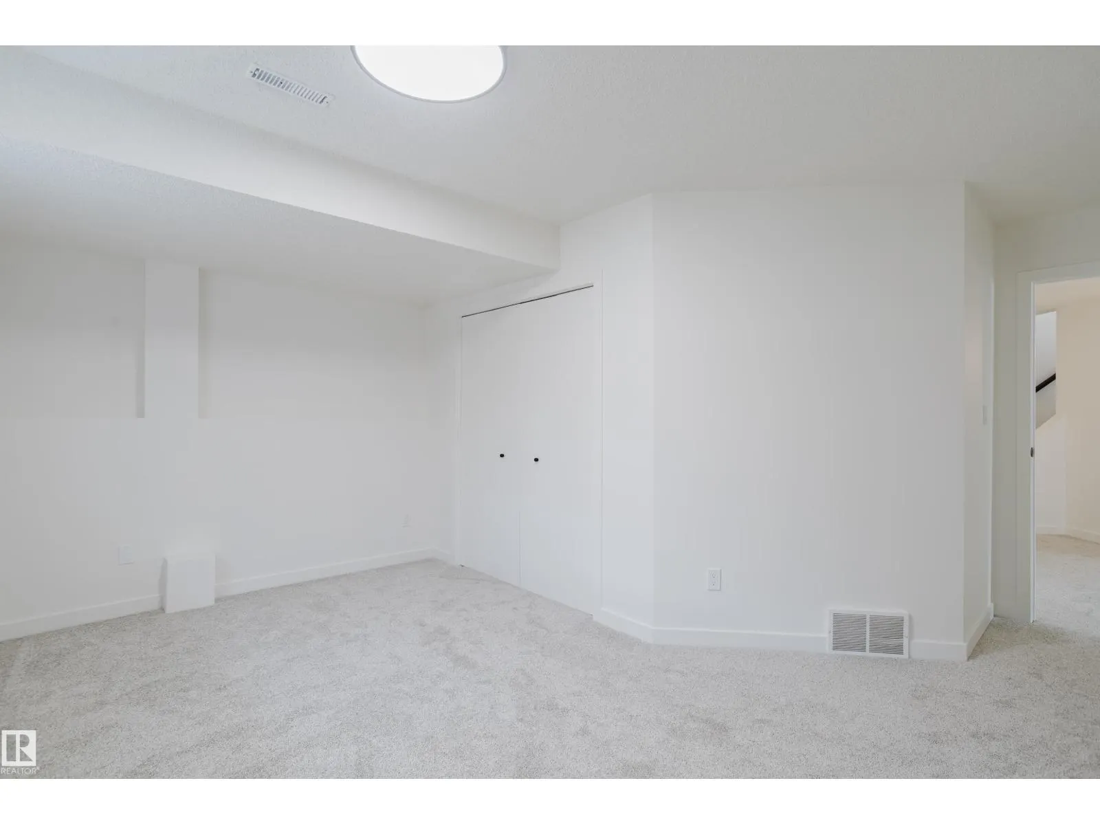 15504 133 ST NW