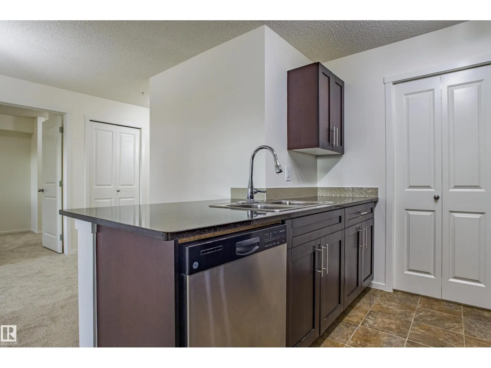 #316 5804 MULLEN PL NW