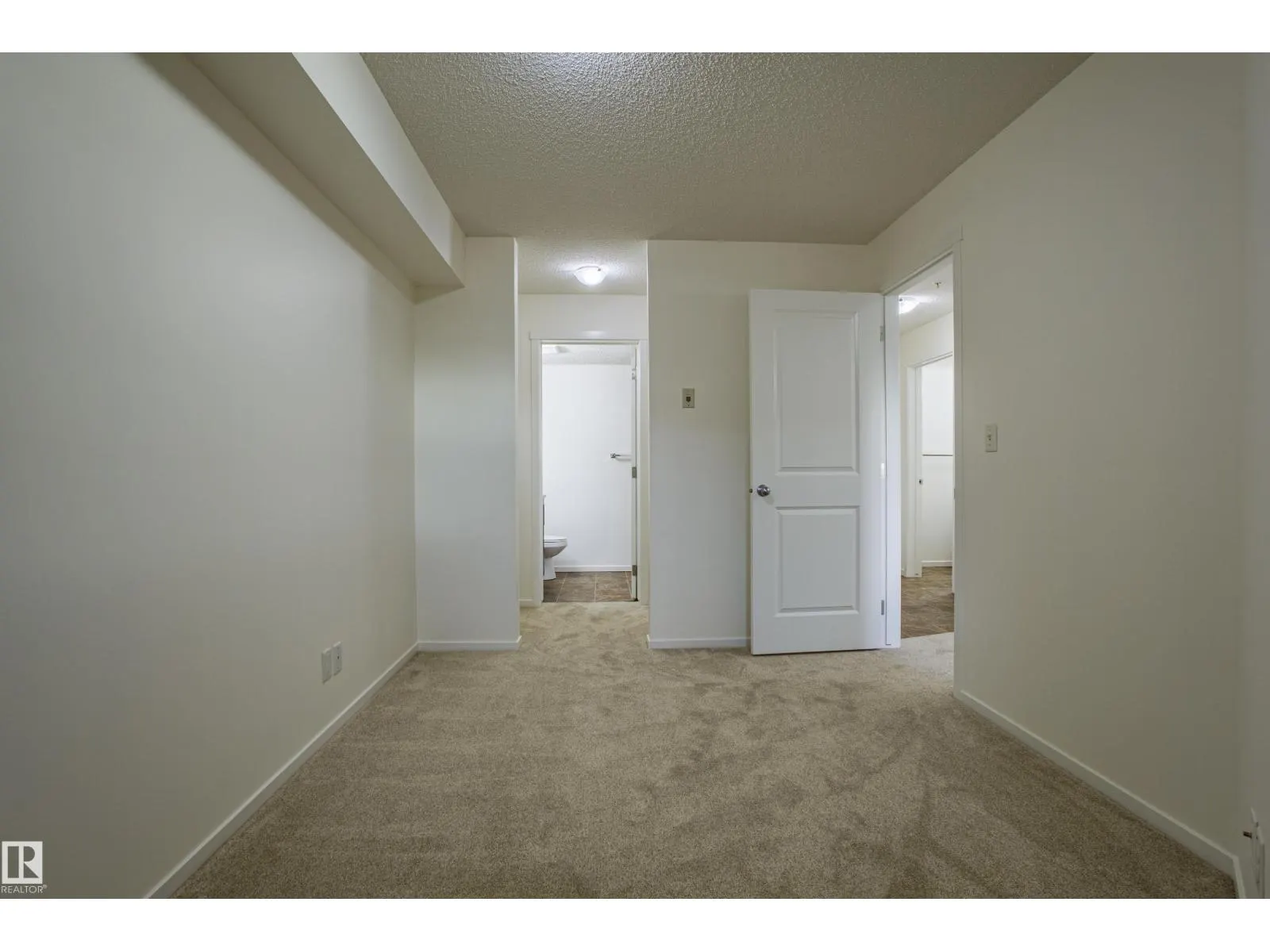#316 5804 MULLEN PL NW