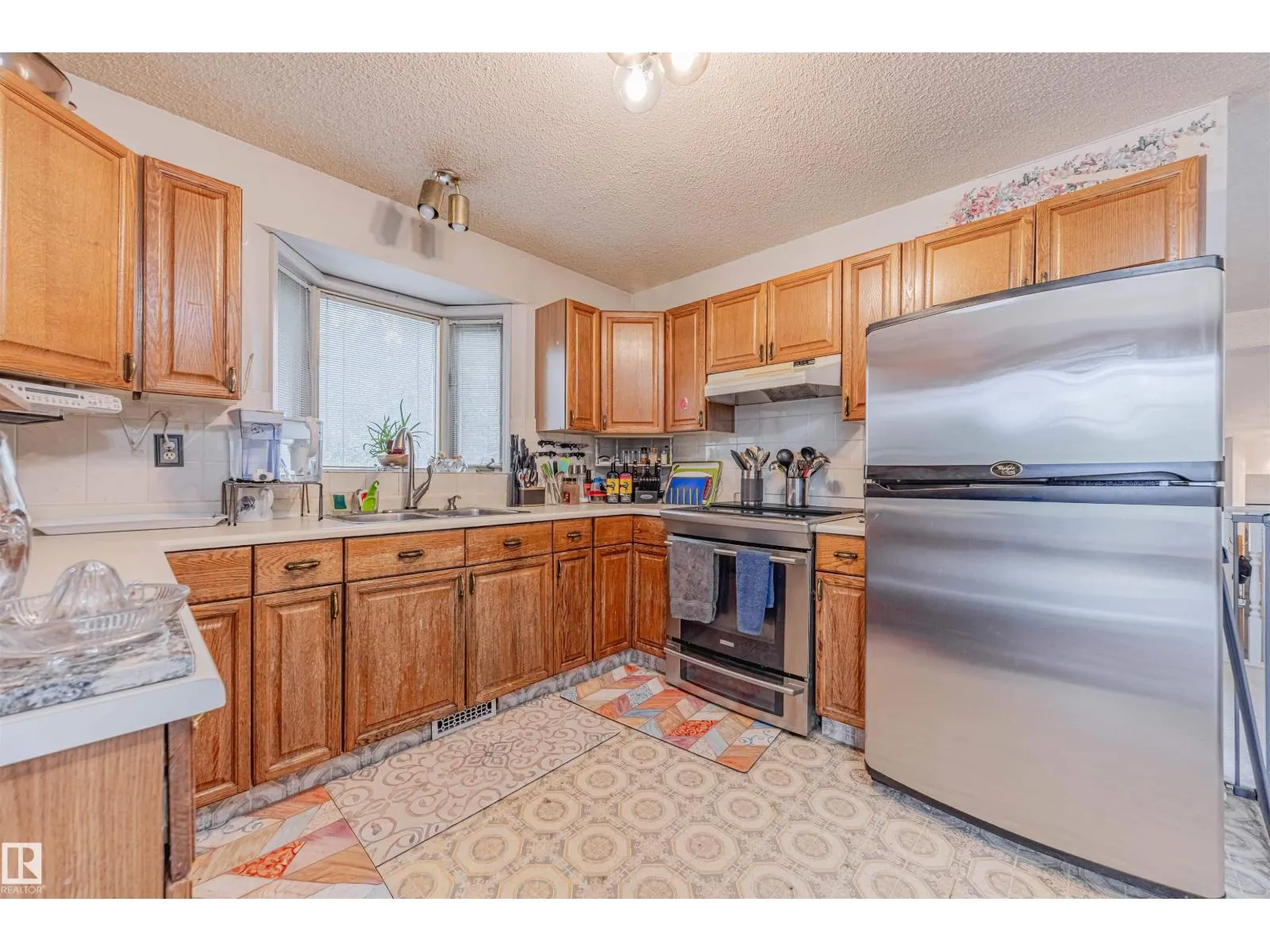 3503 34A AV NW