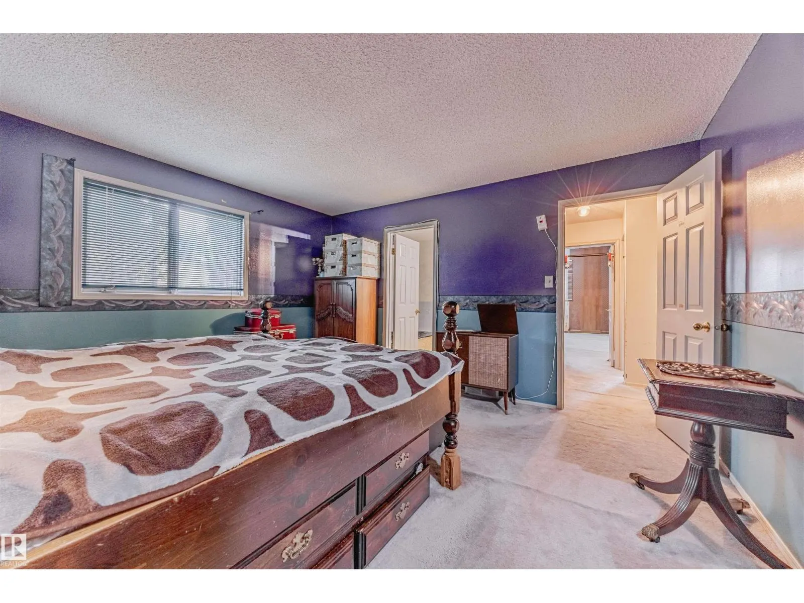 3503 34A AV NW