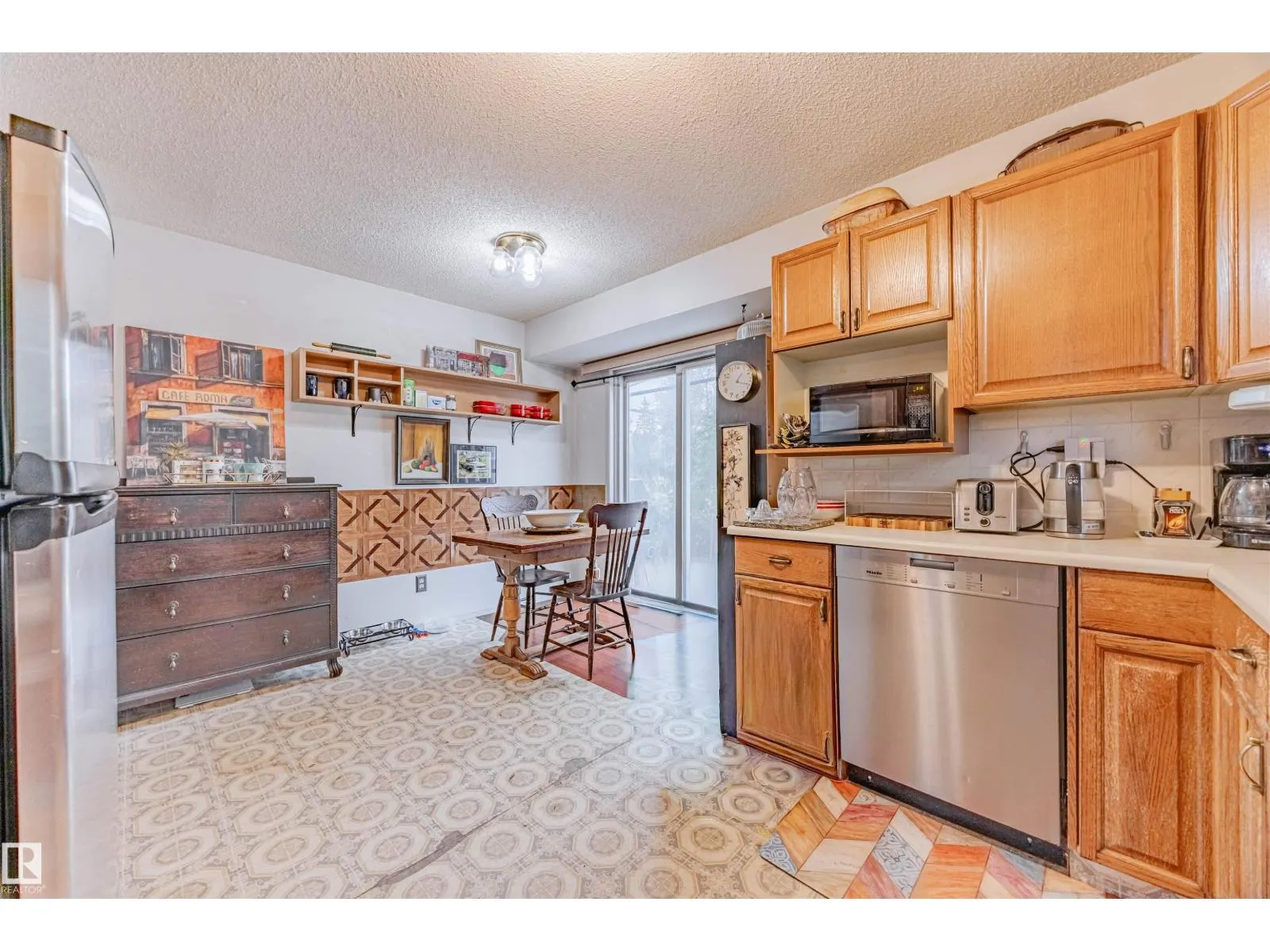 3503 34A AV NW