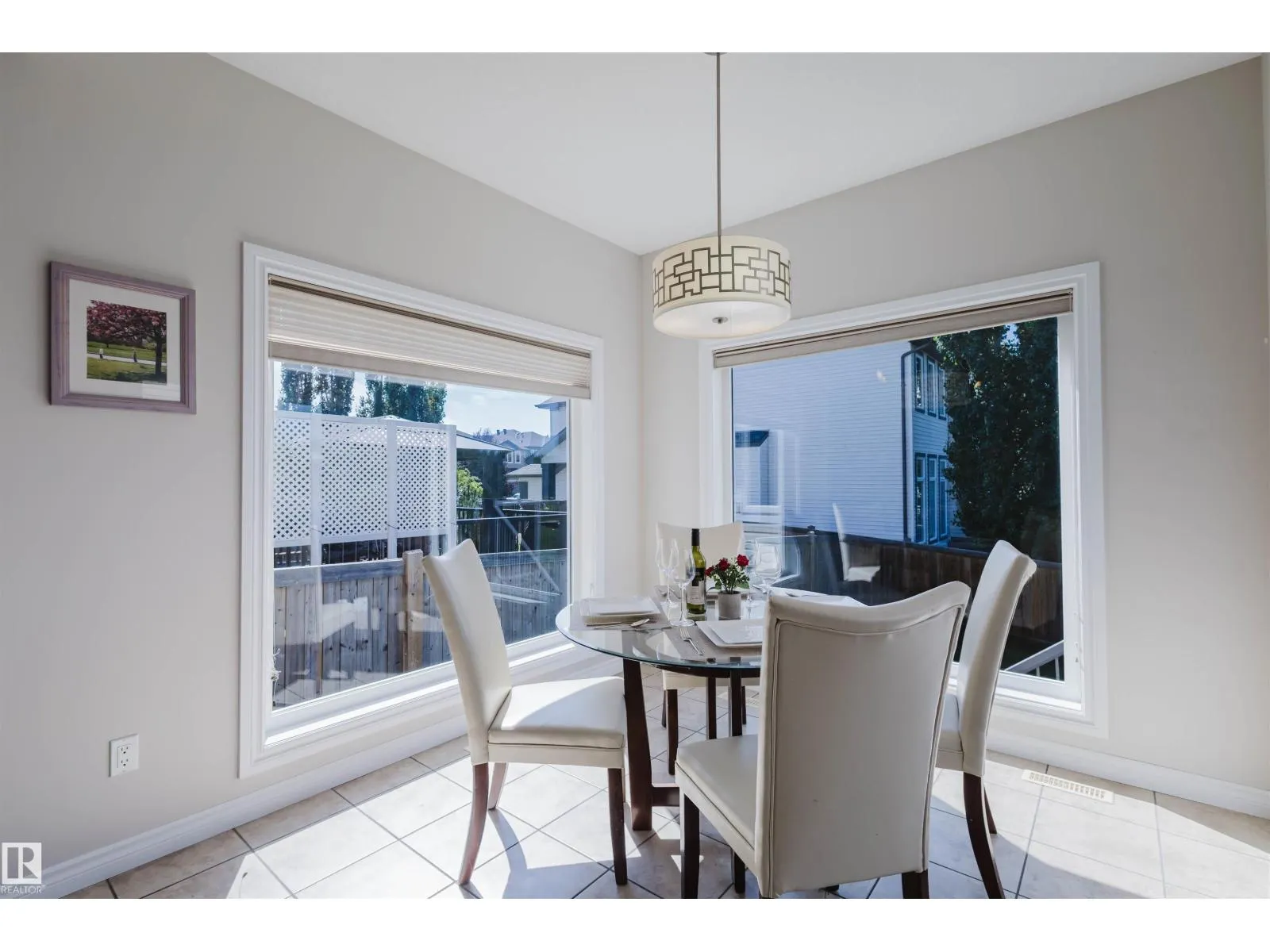 656 171 ST SW