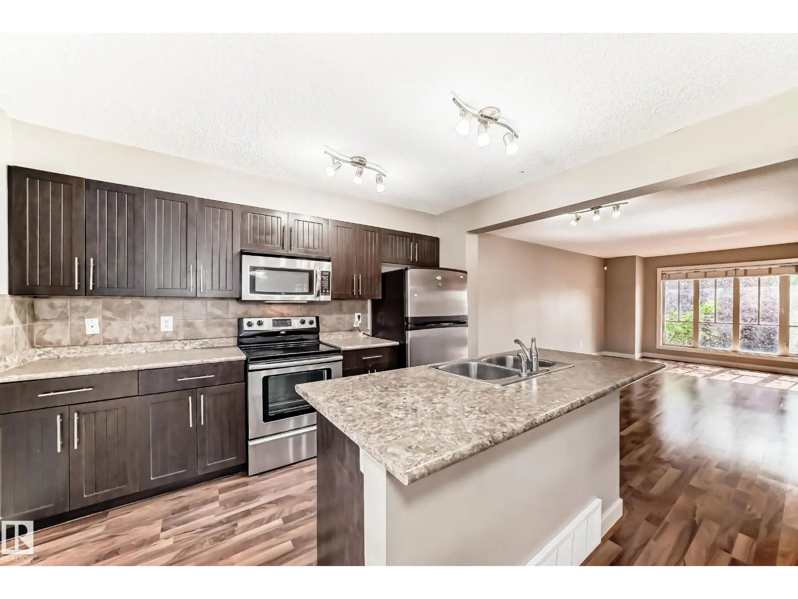 3834 ALLAN DR SW